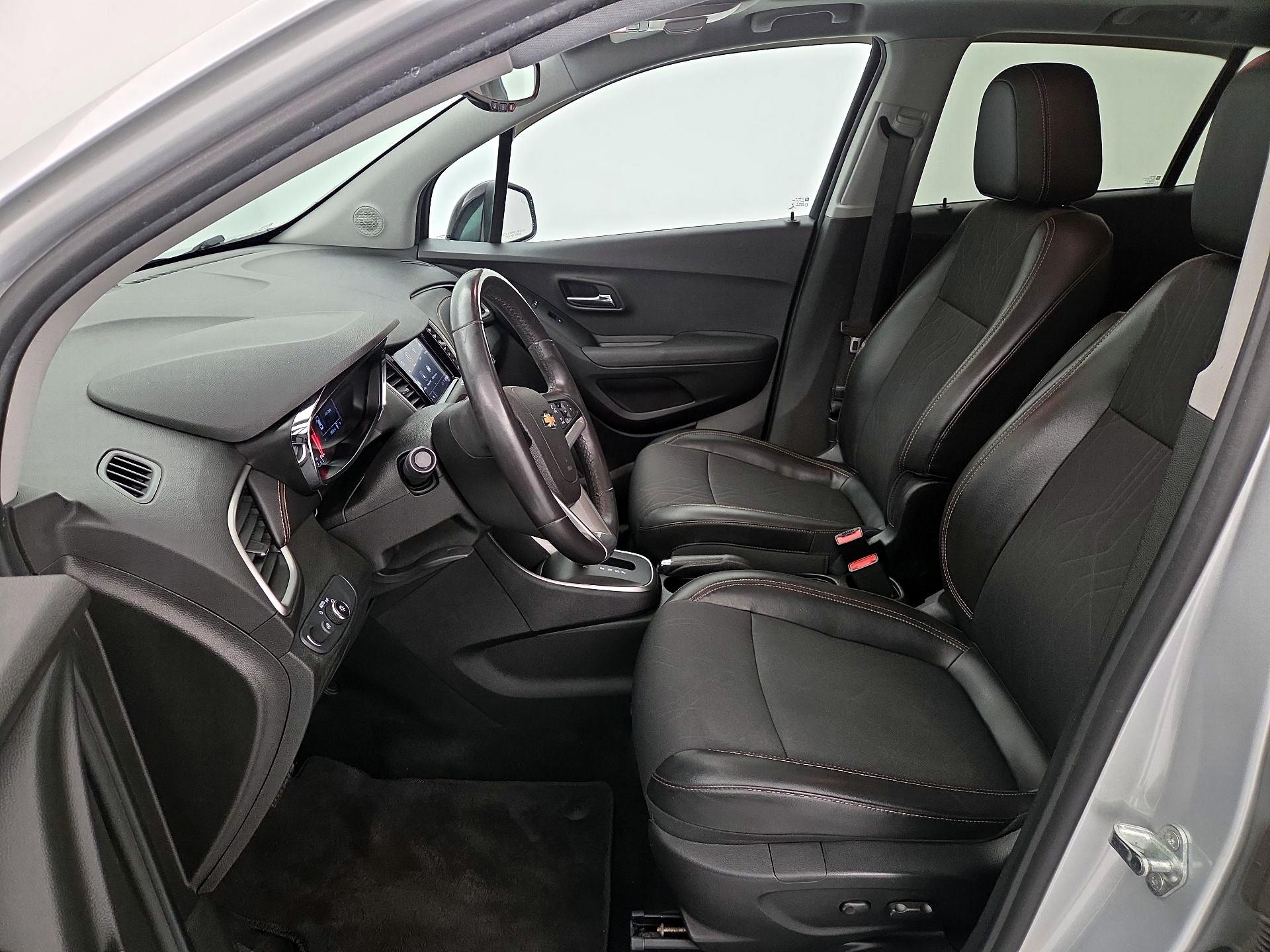 Thumbnail: 2020 Chevrolet Trax - 11