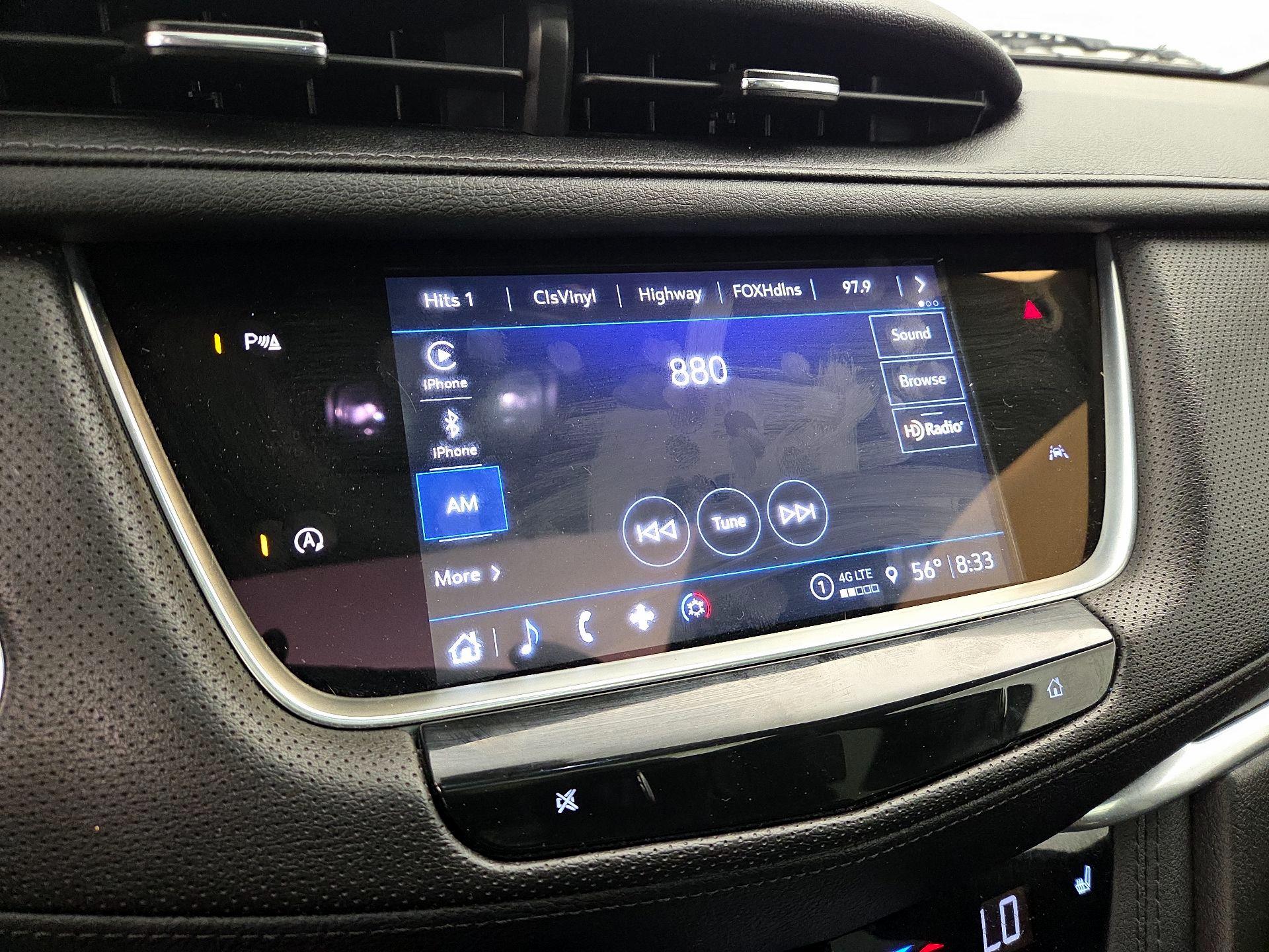 Thumbnail: 2023 Cadillac XT6 - 15