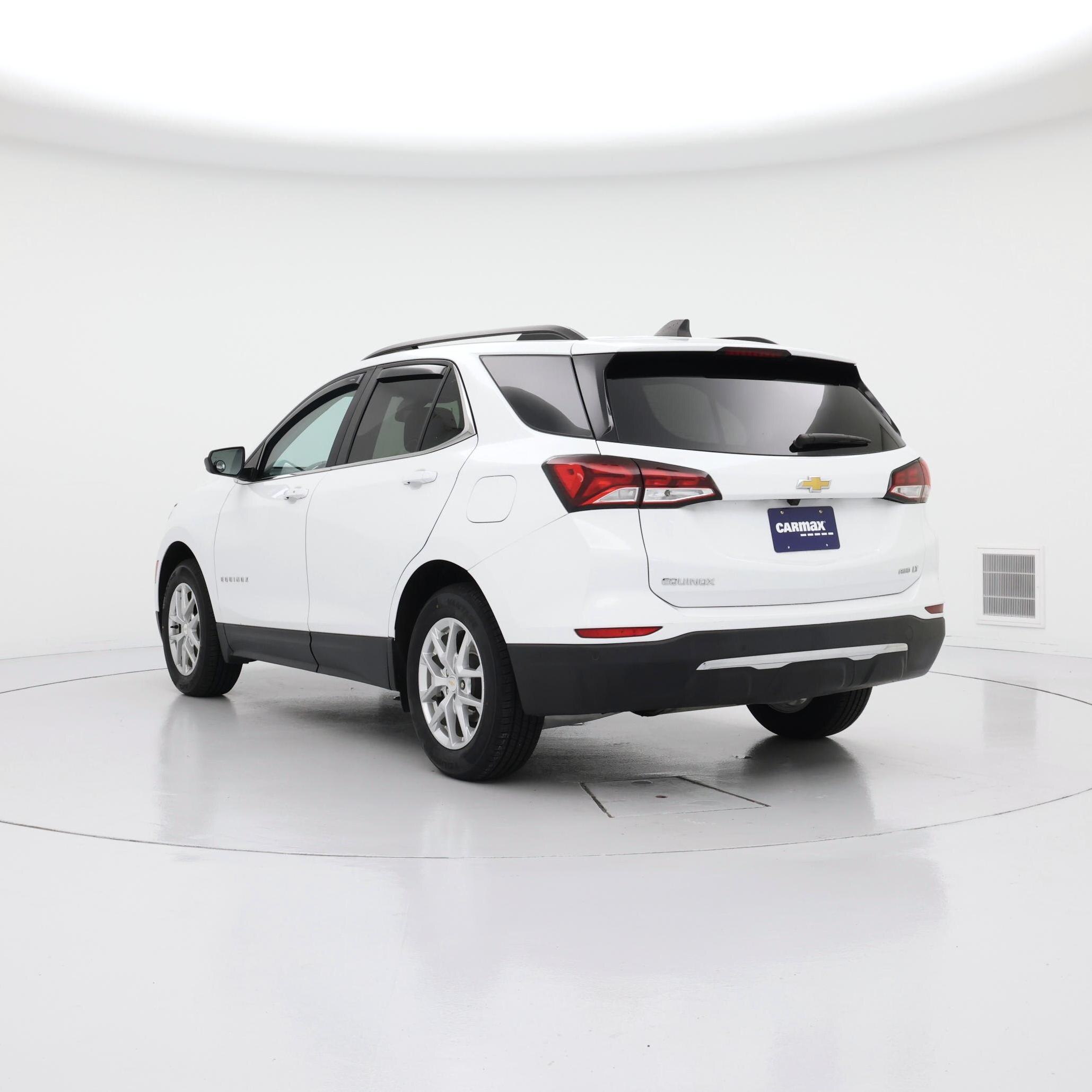 Thumbnail: 2023 Chevrolet Equinox - 2
