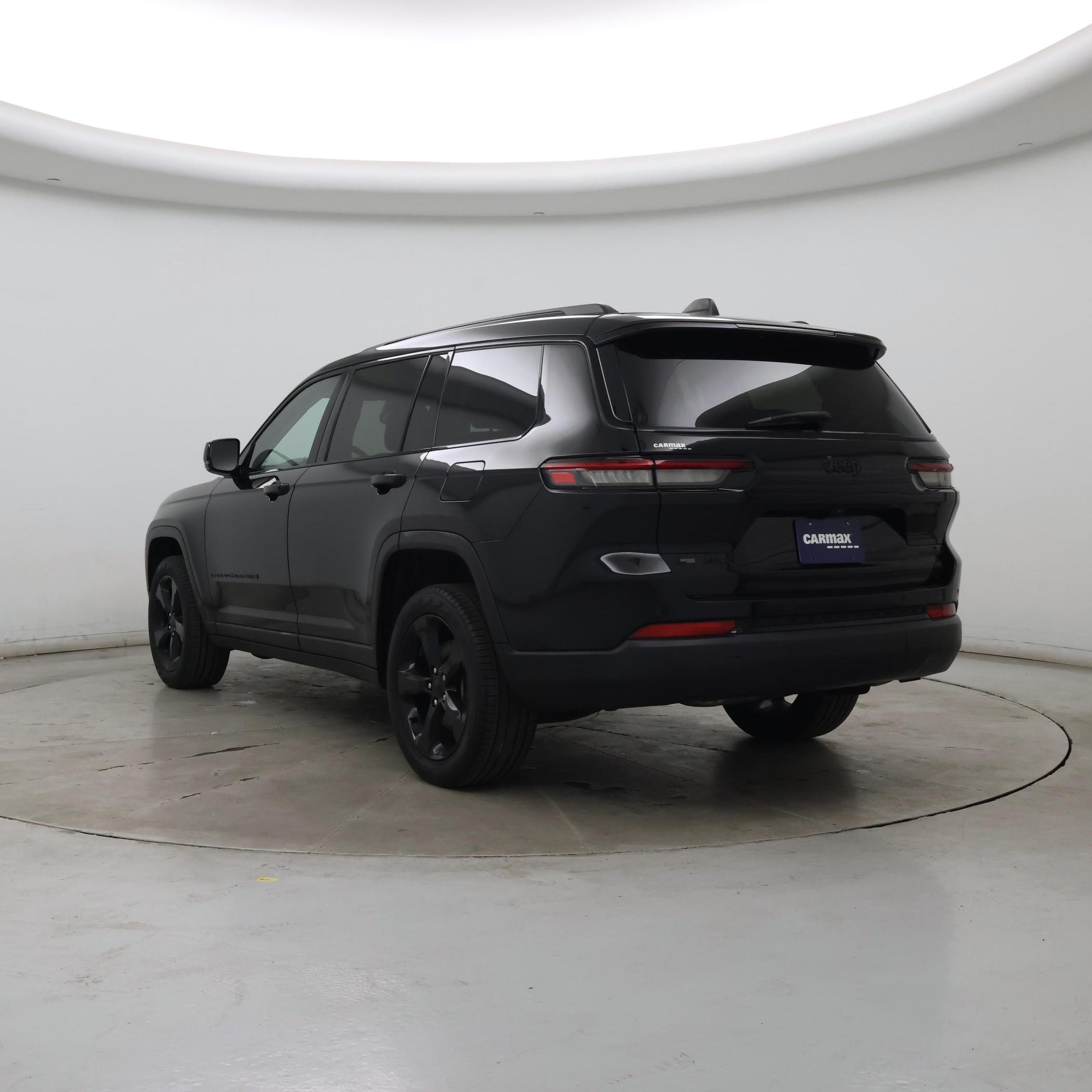 Thumbnail: 2023 Jeep Grand Cherokee L - 2