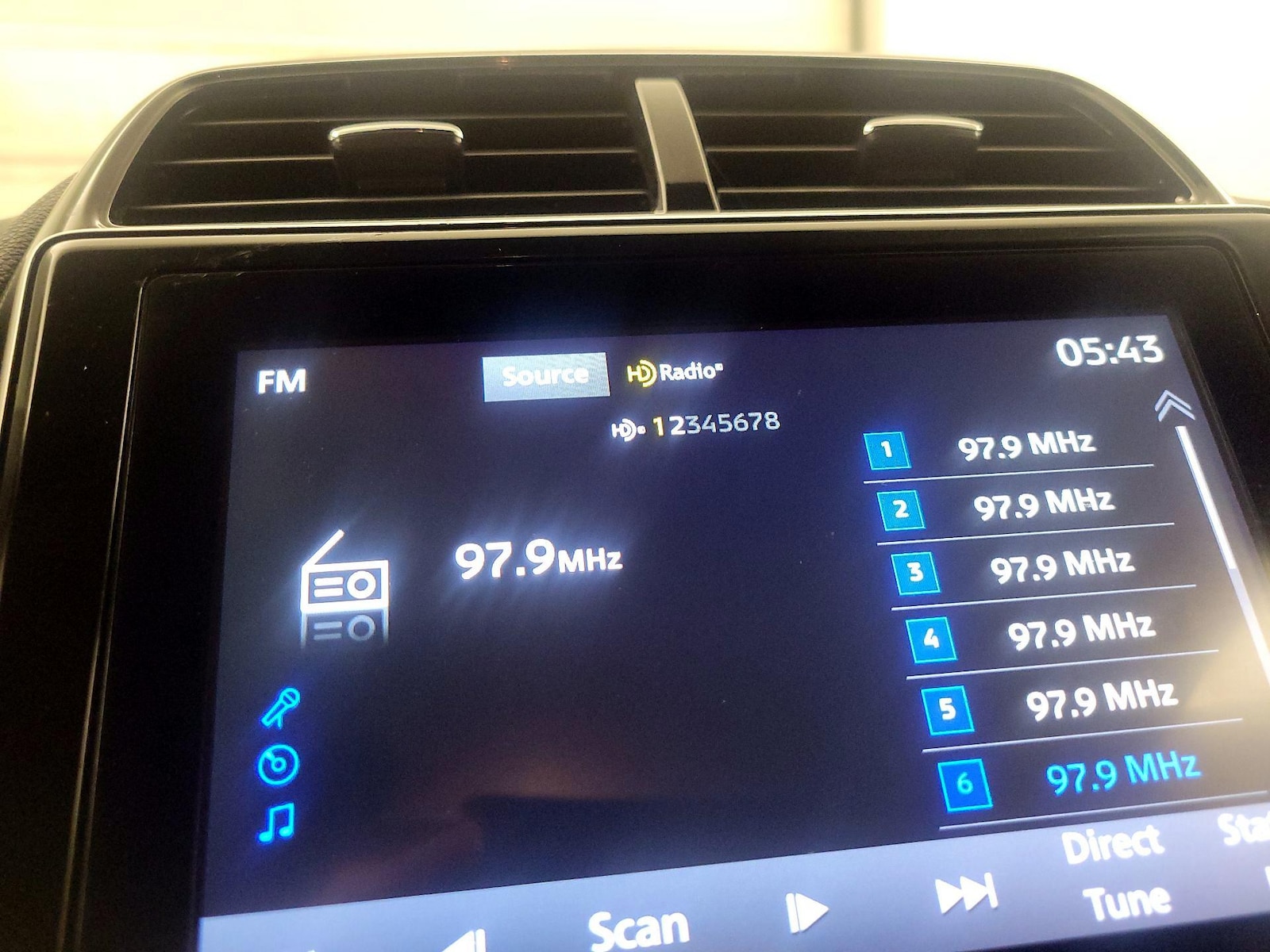 2024 Mitsubishi Outlander Sport LE - Photo 16