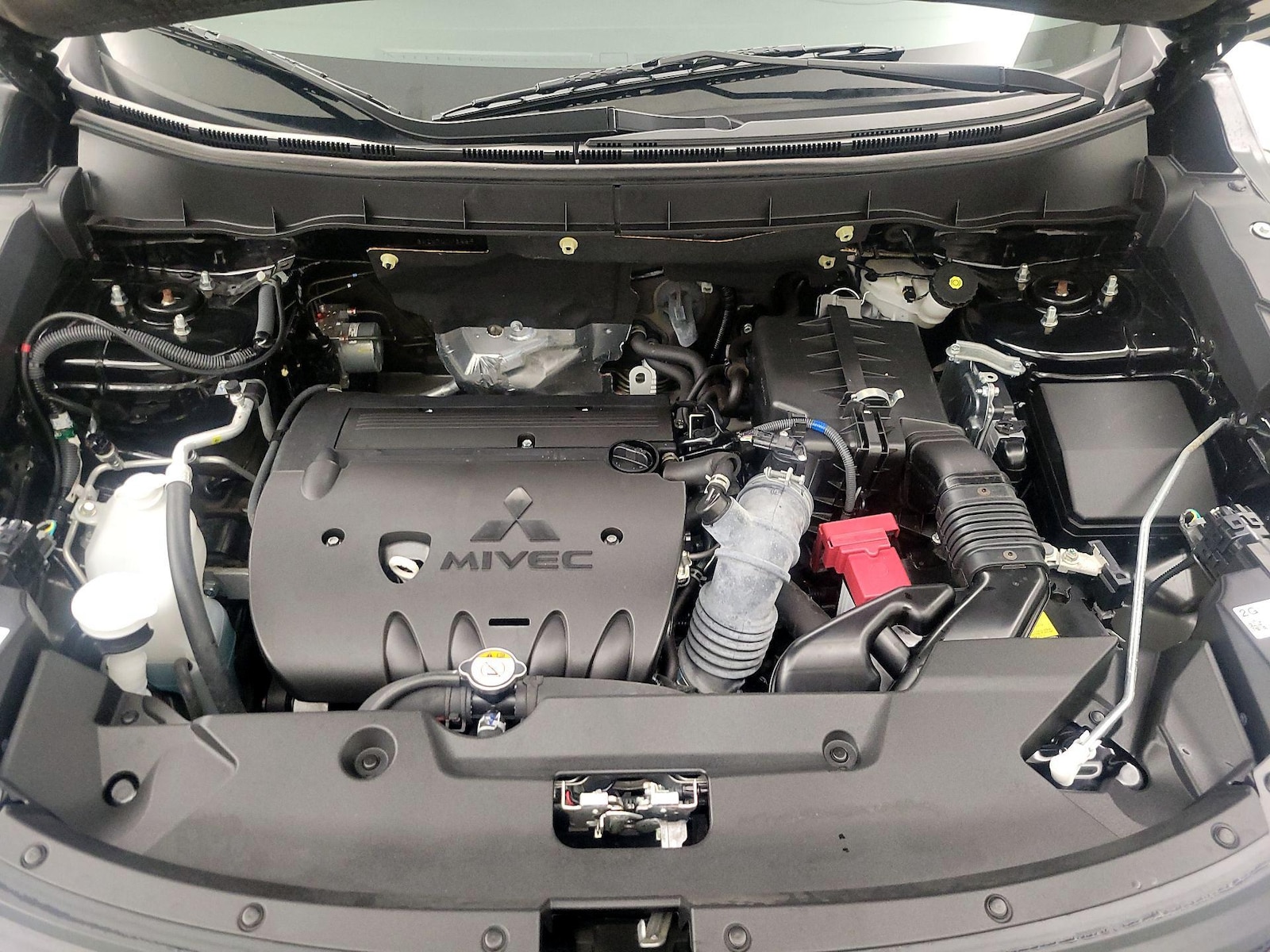 2024 Mitsubishi Outlander Sport LE - Photo 22