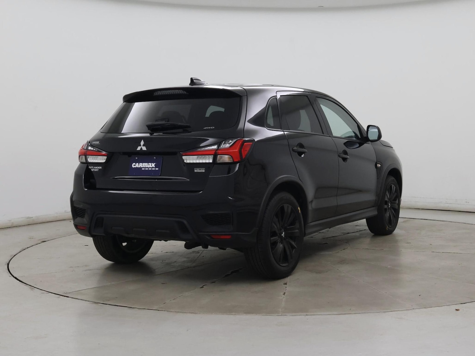 2024 Mitsubishi Outlander Sport LE - Photo 9