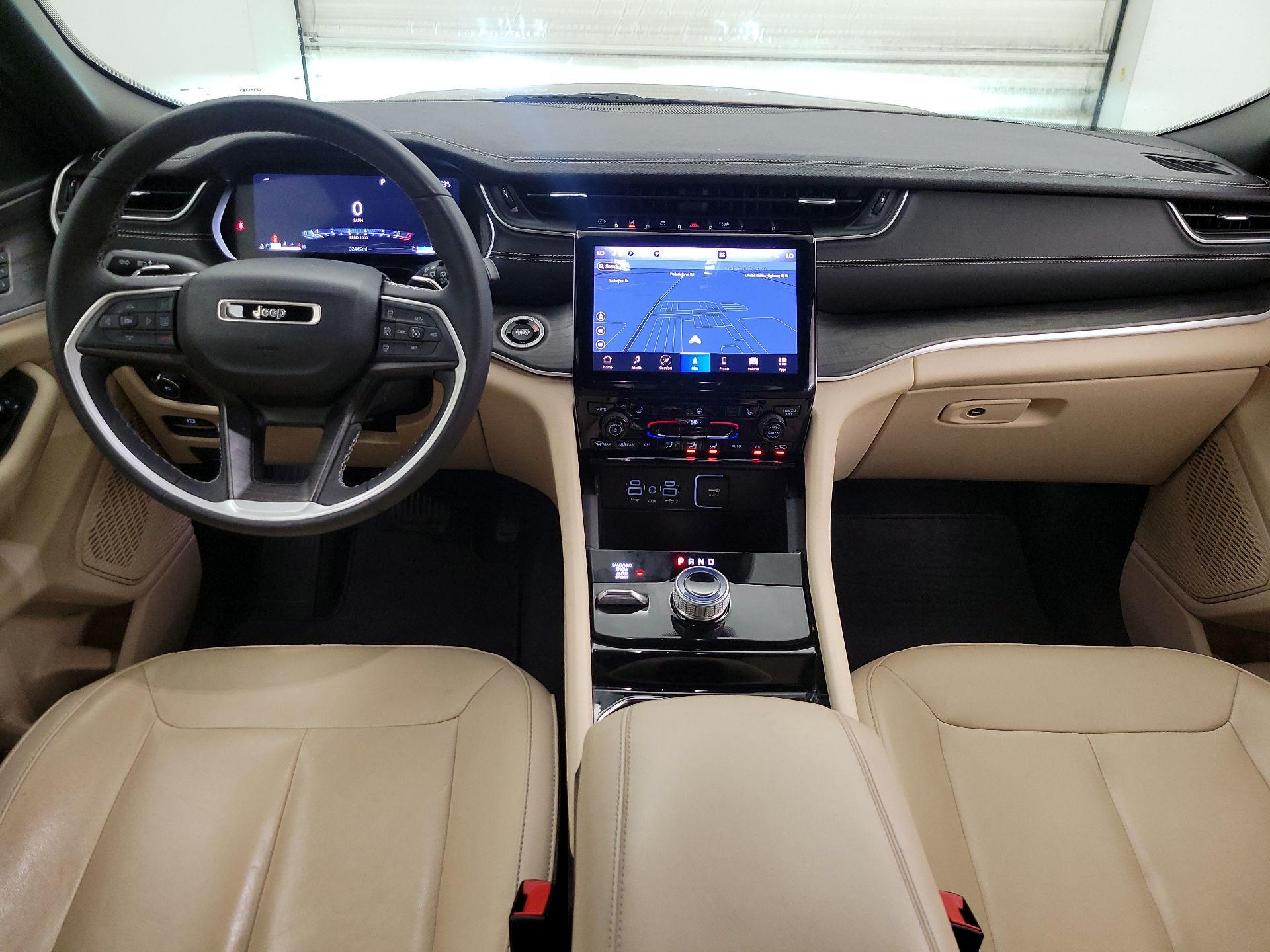 Thumbnail: 2023 Jeep Grand Cherokee - 9