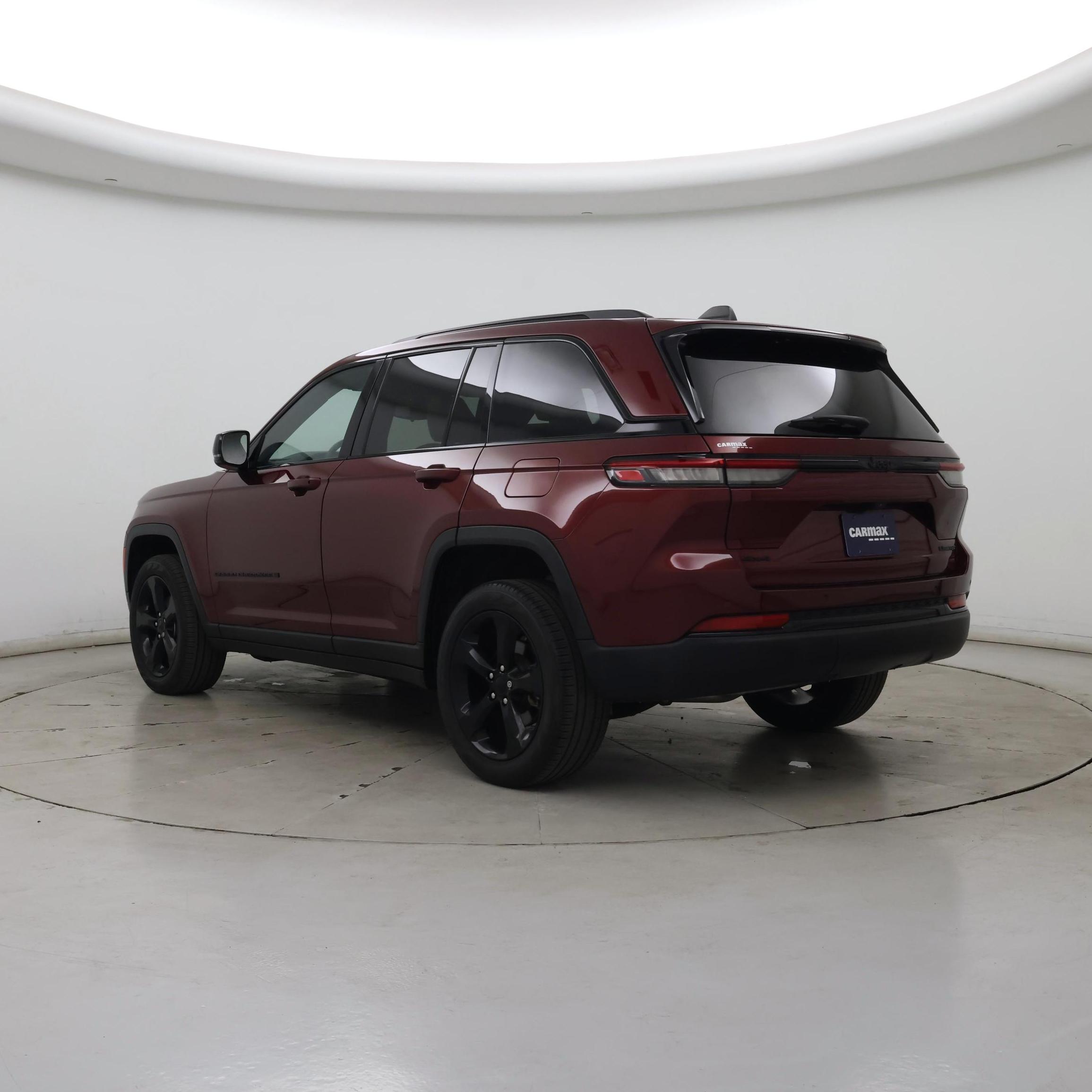 Thumbnail: 2023 Jeep Grand Cherokee - 2
