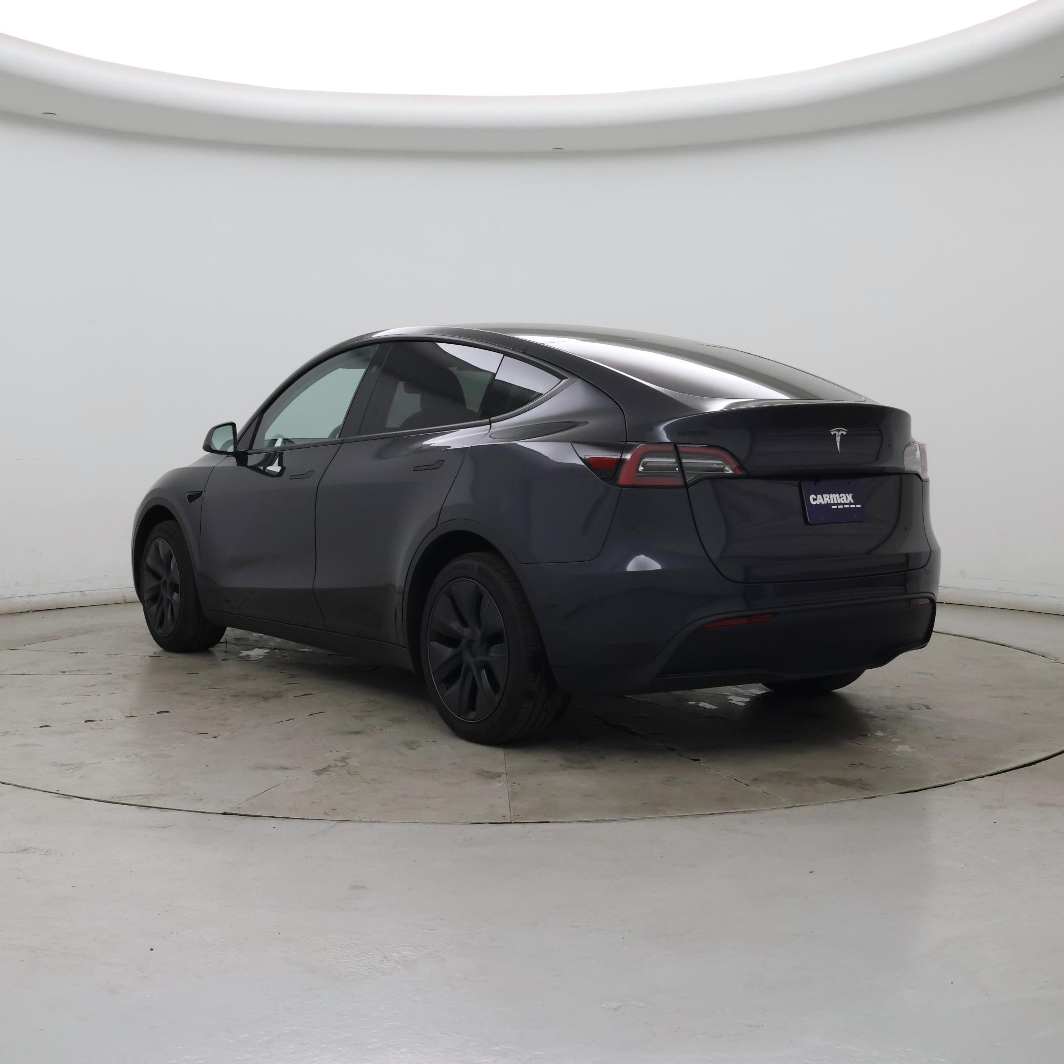 Thumbnail: 2025 Tesla Model Y - 2