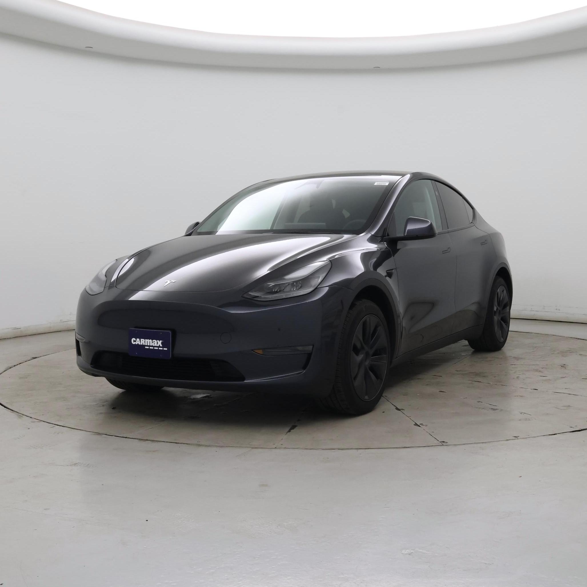 Thumbnail: 2025 Tesla Model Y - 4