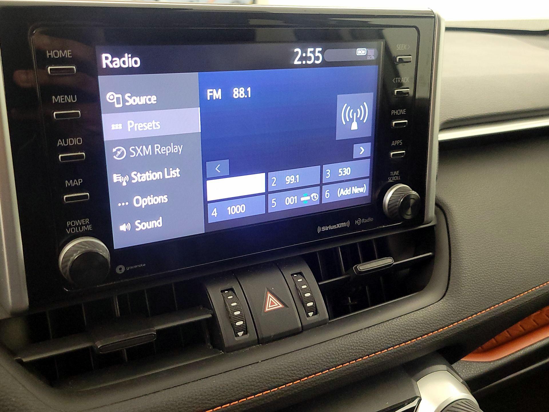 Thumbnail: 2019 Toyota RAV4 - 15