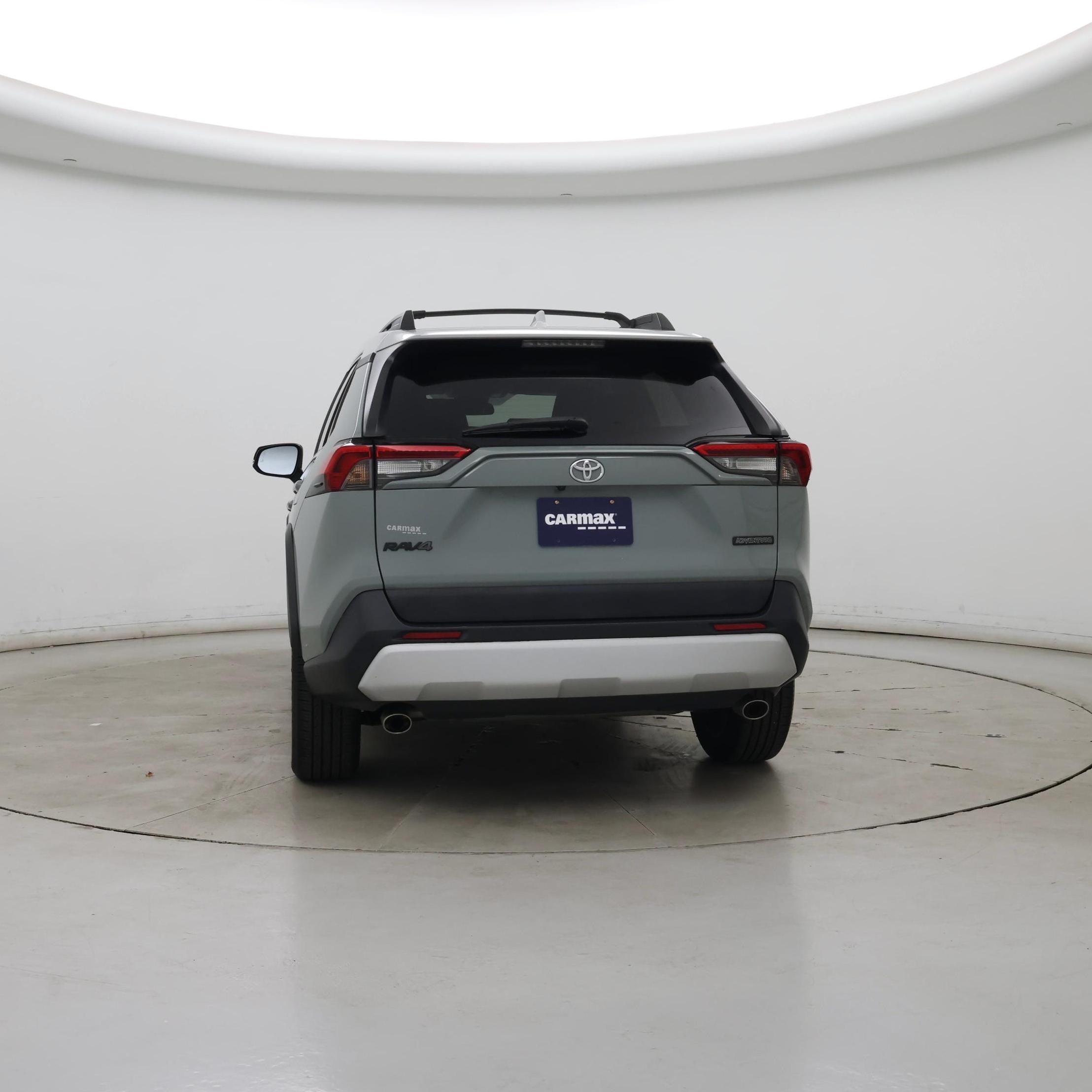 Thumbnail: 2019 Toyota RAV4 - 6