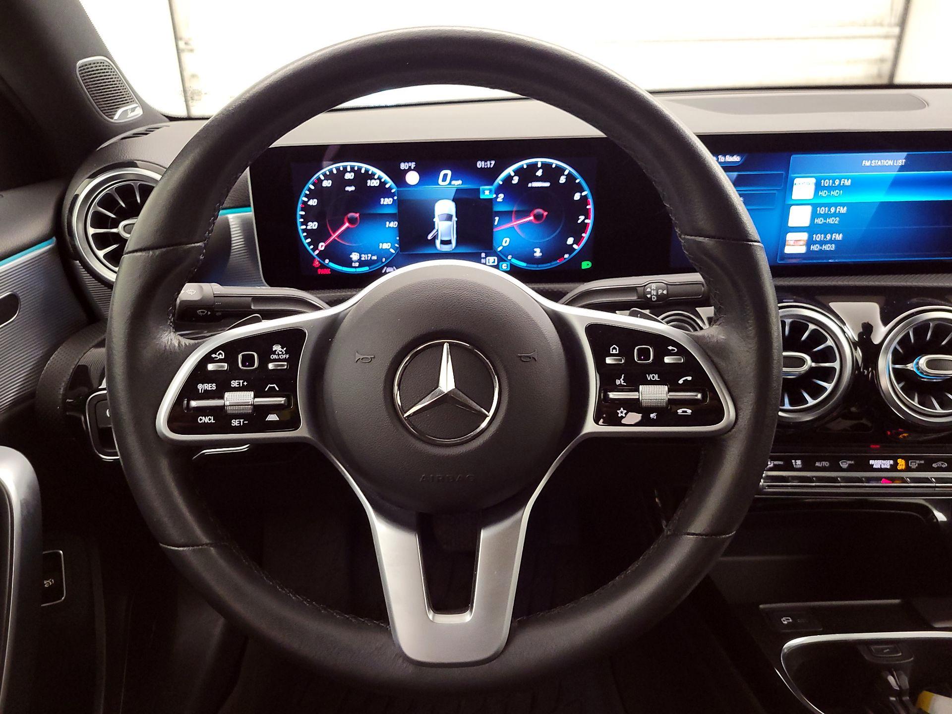 Thumbnail: 2019 Mercedes-Benz A-Class - 10