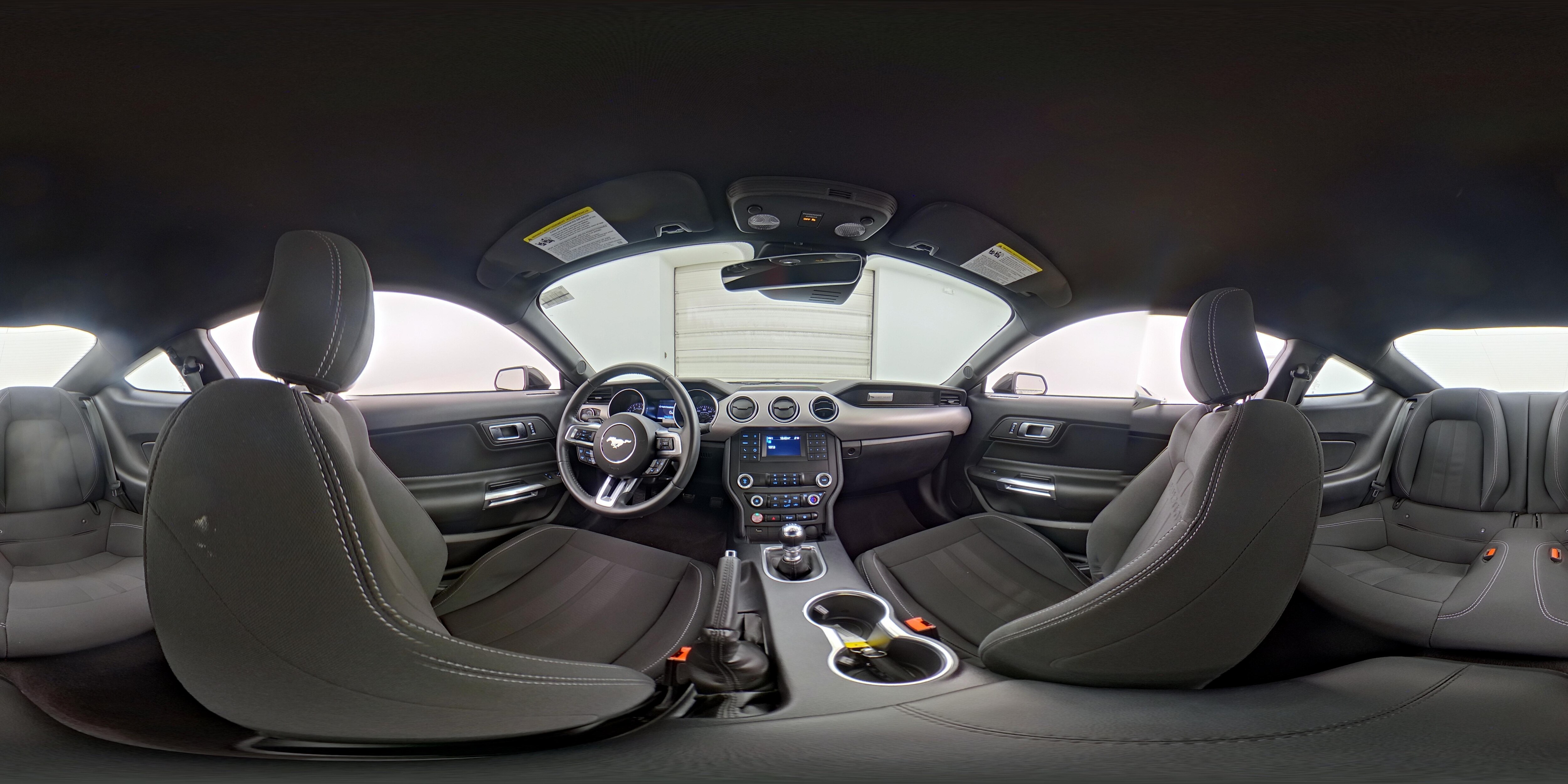 2023 Ford Mustang GT - Photo 24
