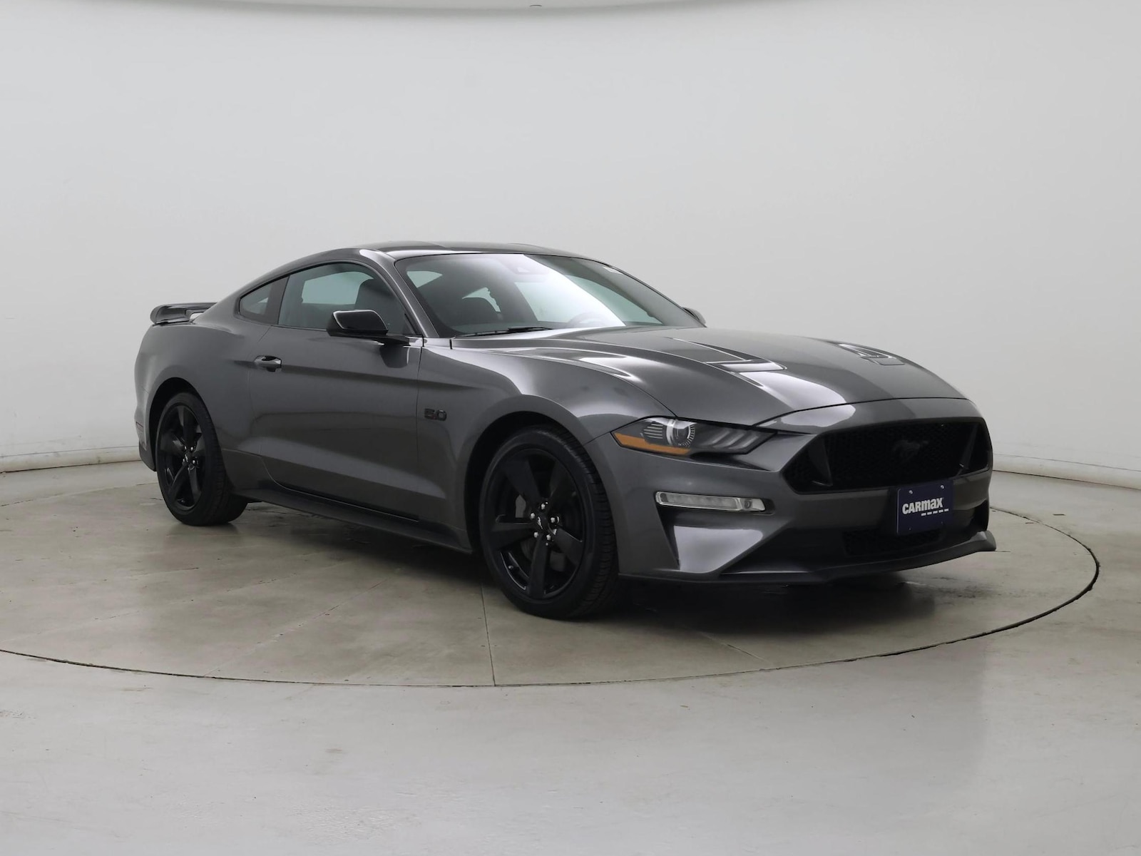 2023 Ford Mustang GT - Photo 2