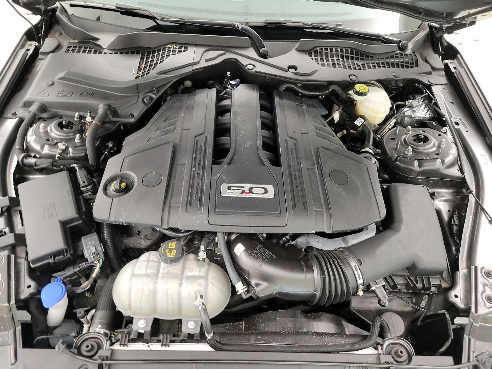 2023 Ford Mustang GT - Photo 22
