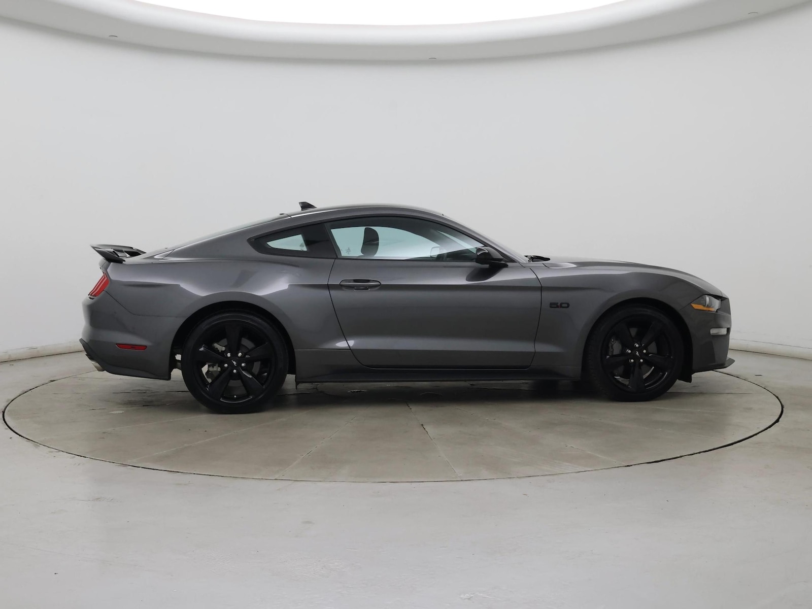 2023 Ford Mustang GT - Photo 8