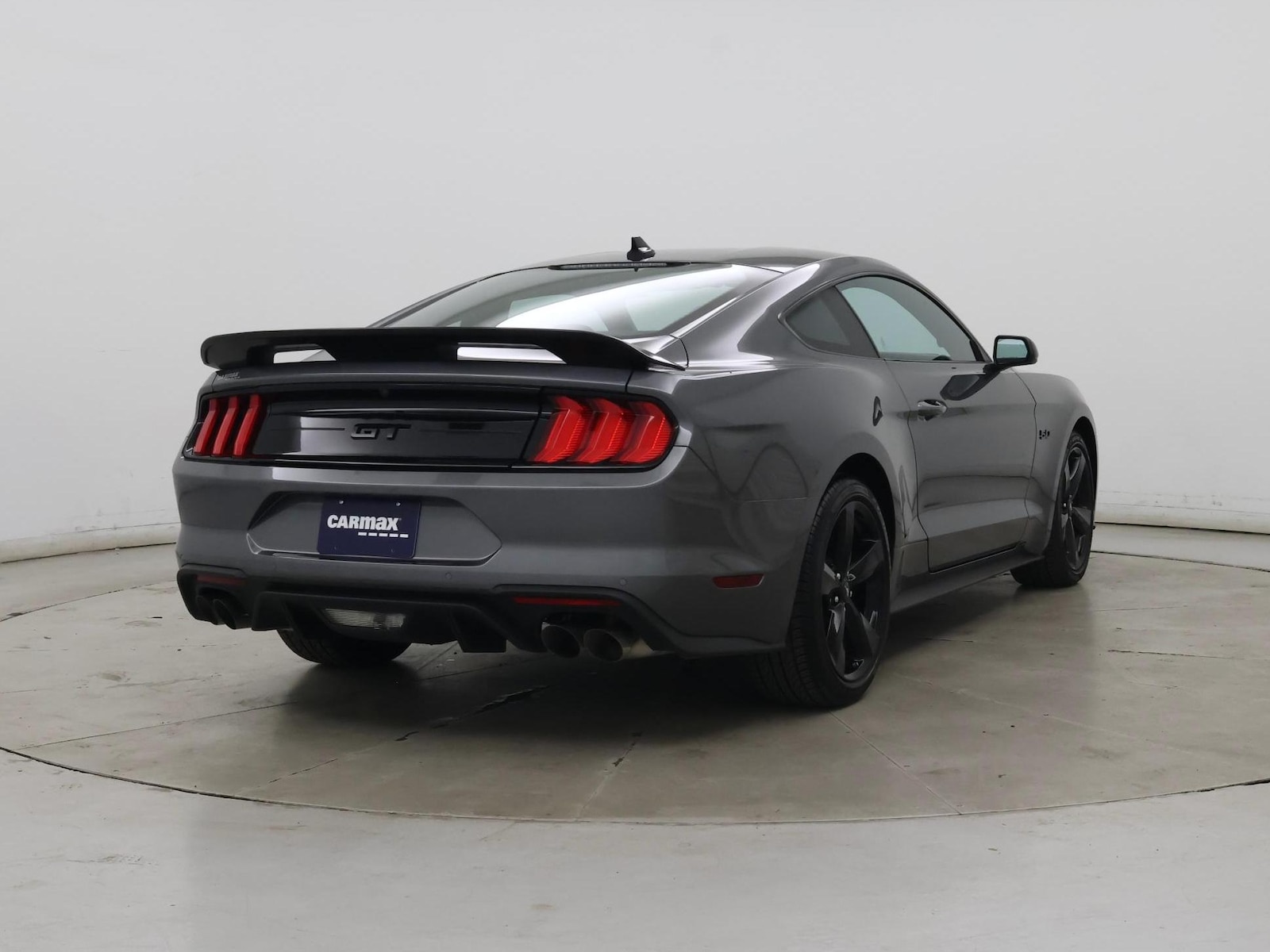 2023 Ford Mustang GT - Photo 9