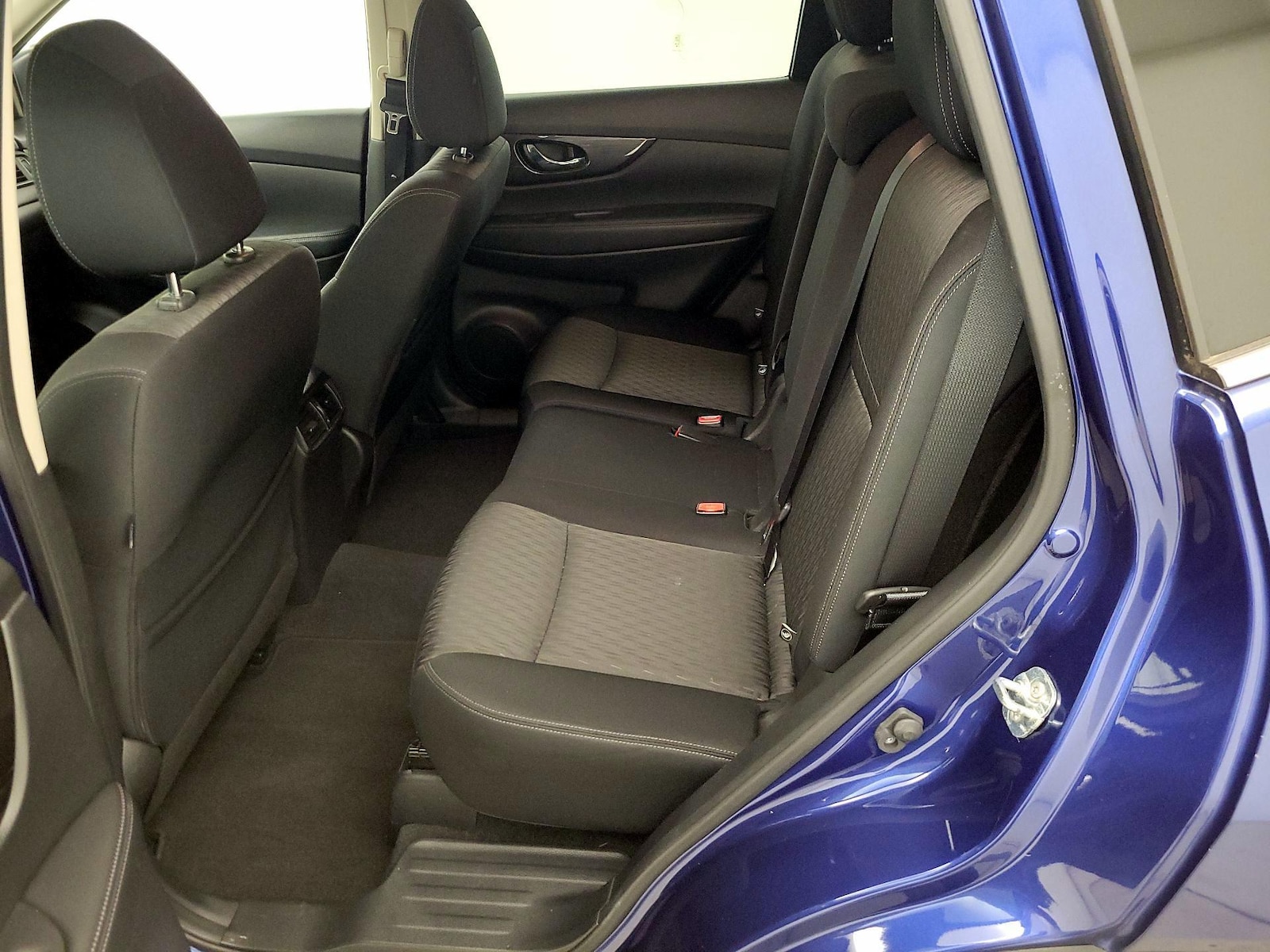 2020 Nissan Rogue SV - Photo 20