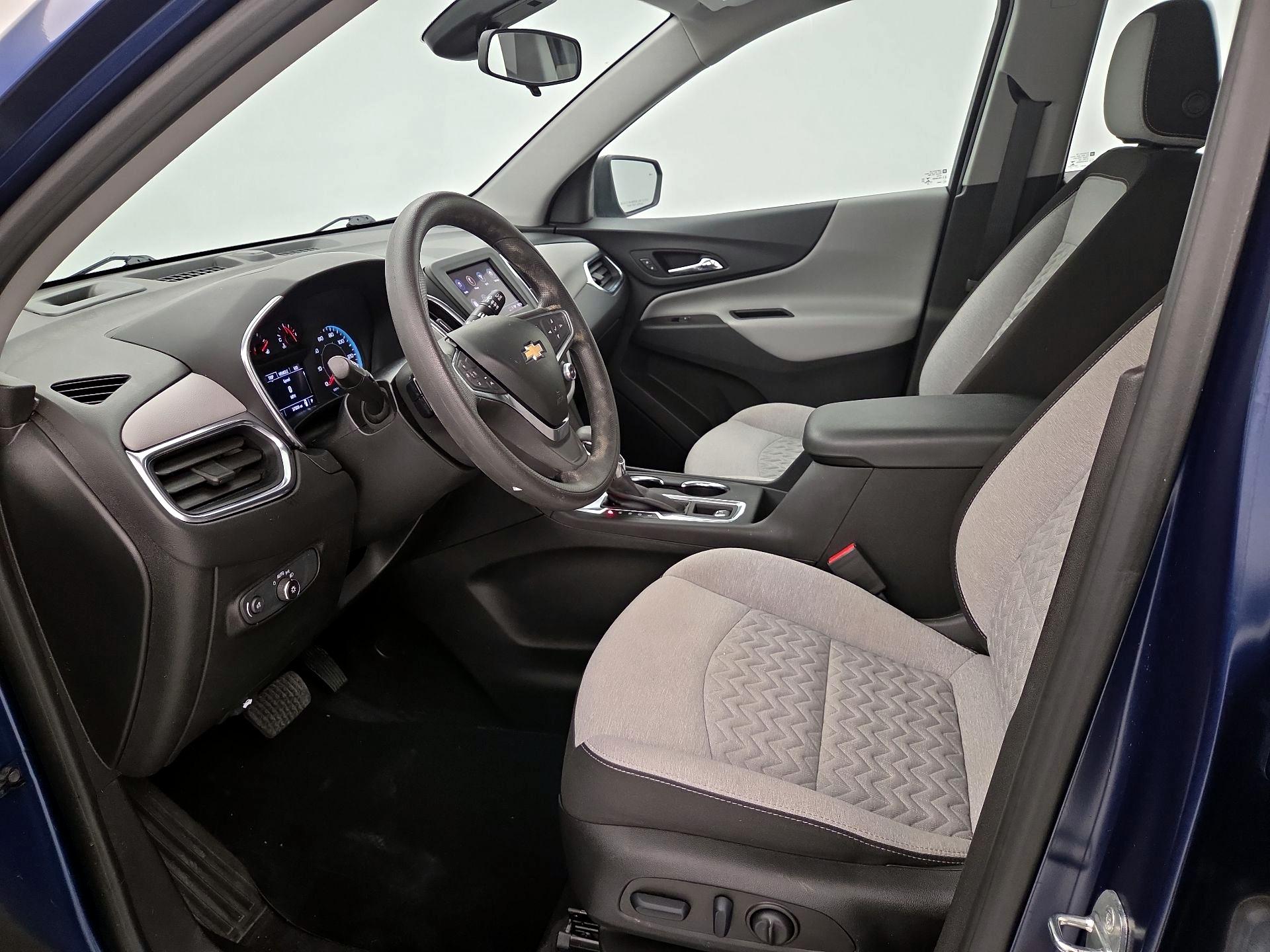 Thumbnail: 2022 Chevrolet Equinox - 11