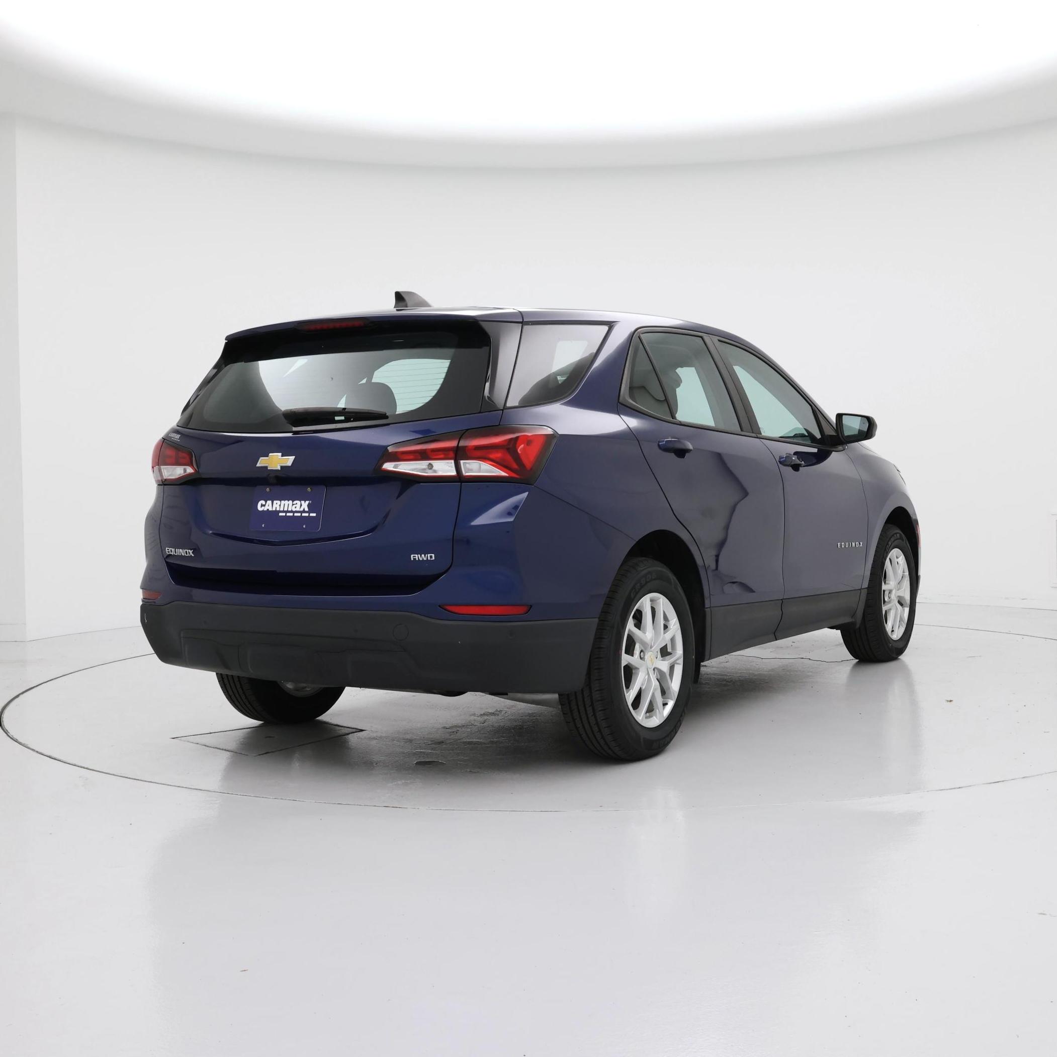 Thumbnail: 2022 Chevrolet Equinox - 8
