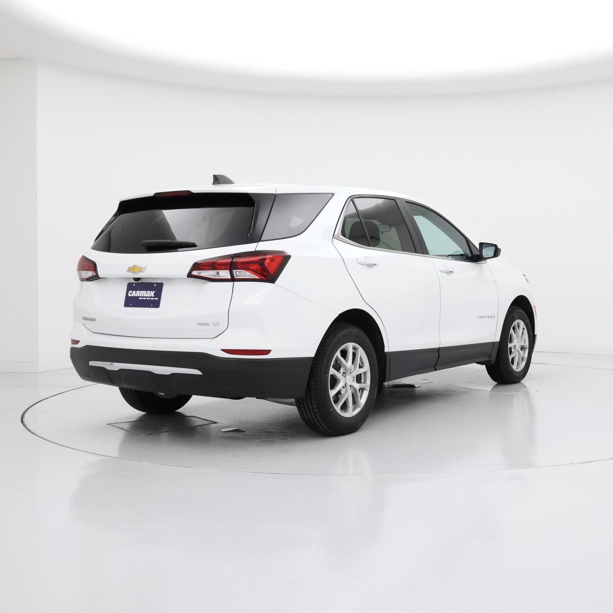 Thumbnail: 2023 Chevrolet Equinox - 8