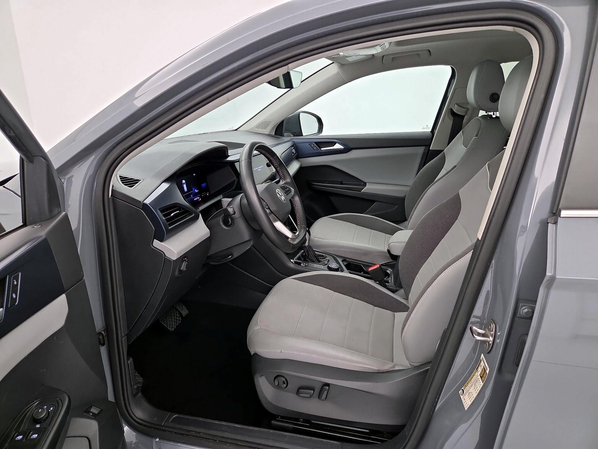 Thumbnail: 2023 Volkswagen Taos - 11