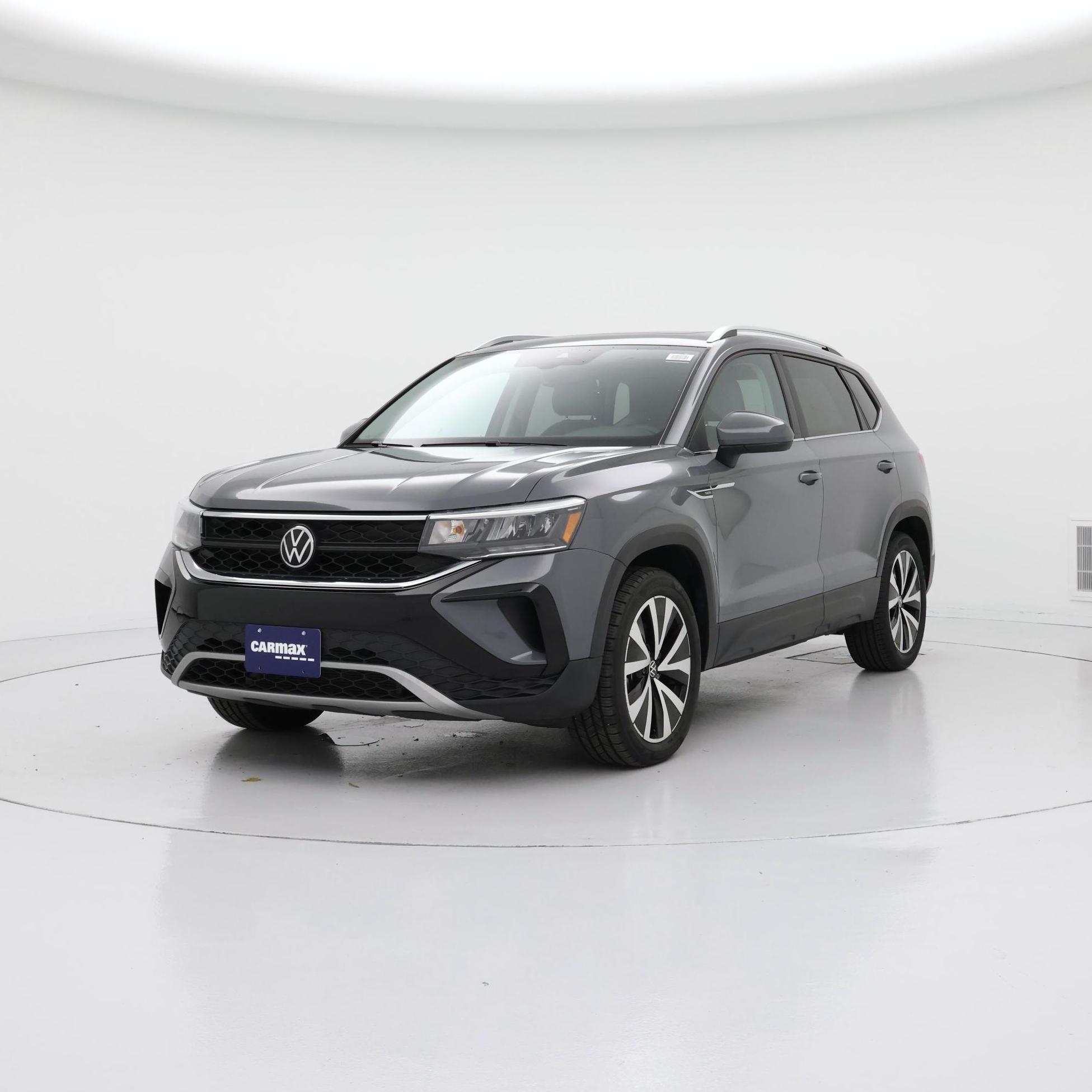 Thumbnail: 2023 Volkswagen Taos - 4