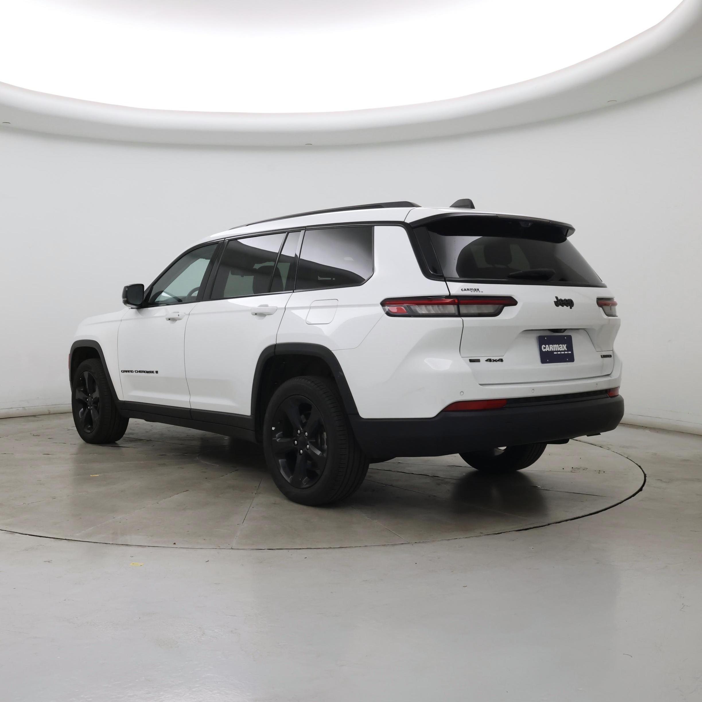 Thumbnail: 2023 Jeep Grand Cherokee L - 2