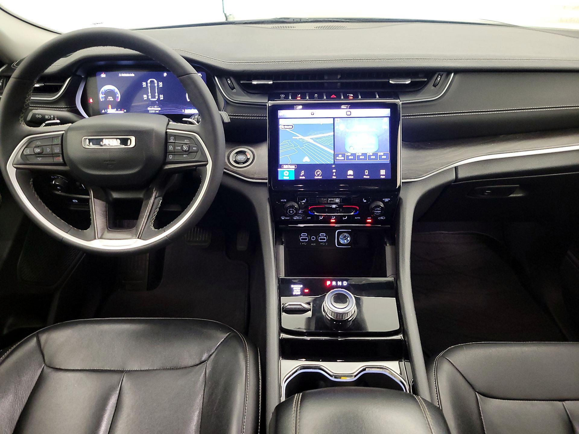 Thumbnail: 2023 Jeep Grand Cherokee L - 9