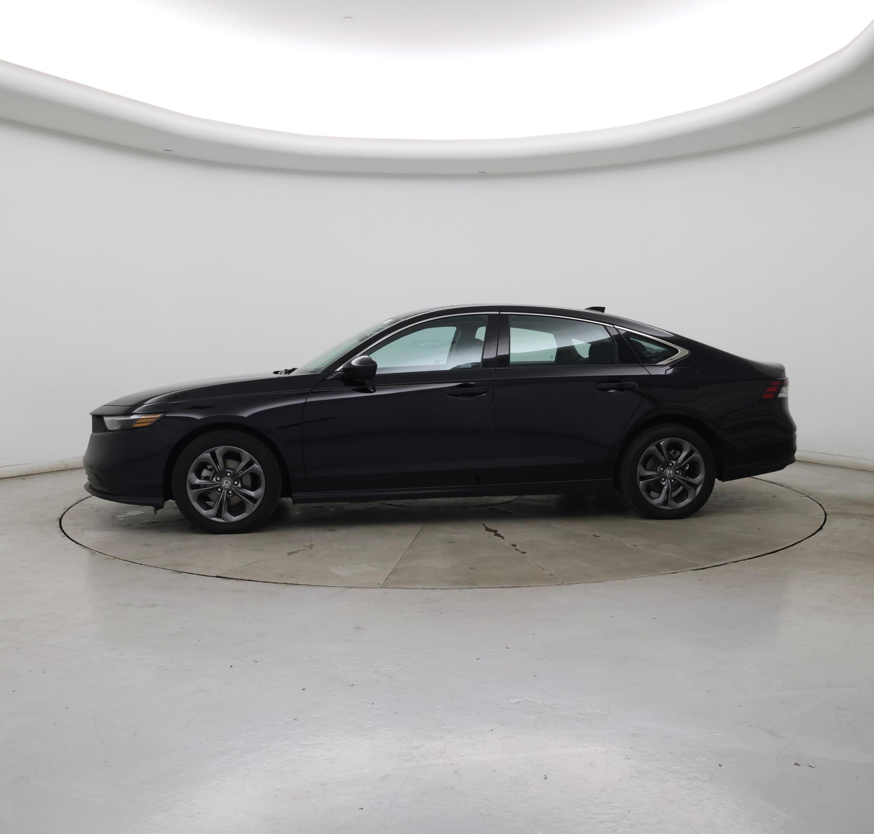 Thumbnail: 2023 Honda Accord - 3