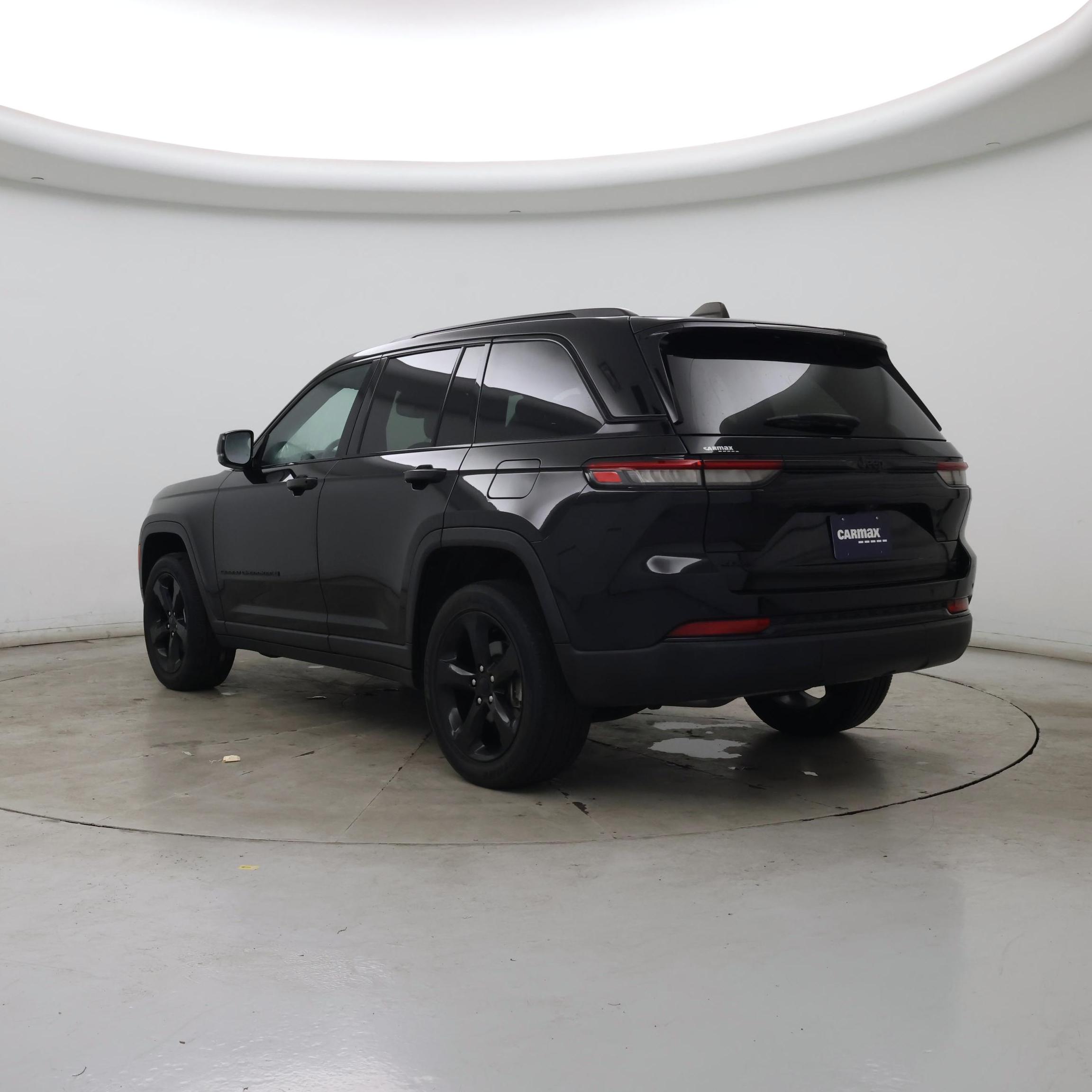 Thumbnail: 2023 Jeep Grand Cherokee - 2