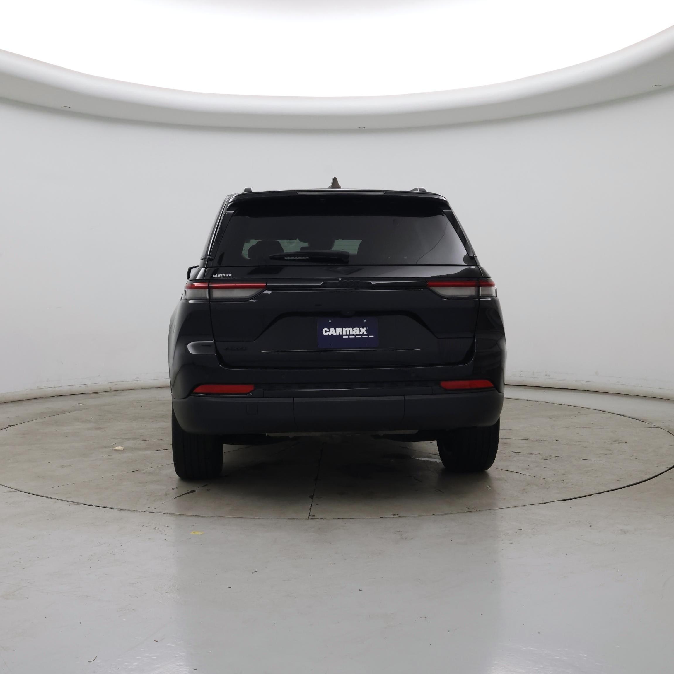 Thumbnail: 2023 Jeep Grand Cherokee - 6