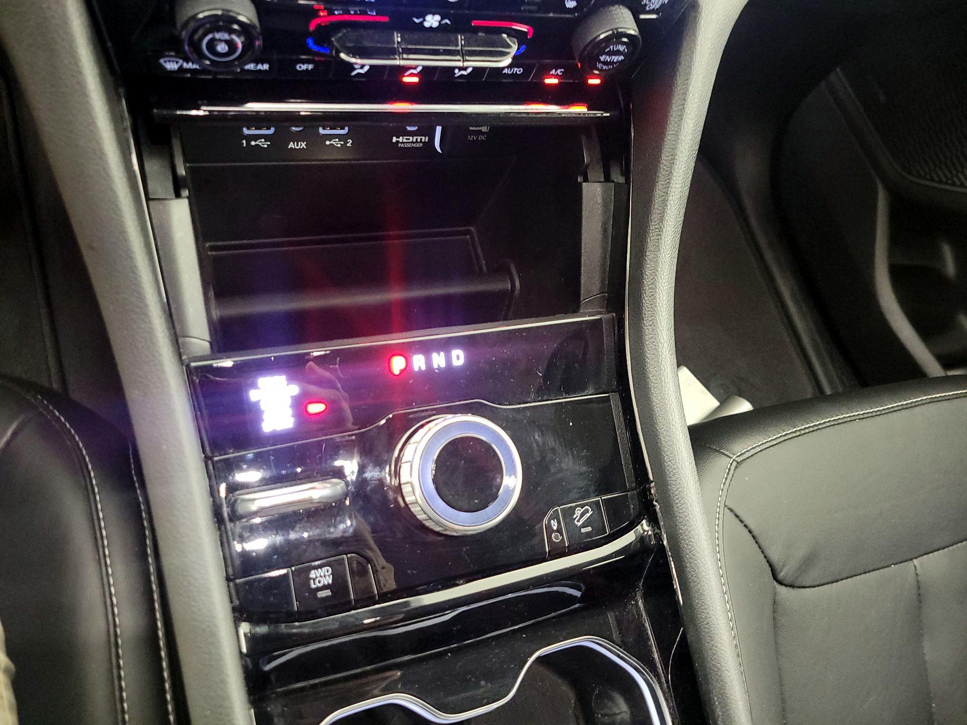 Thumbnail: 2023 Jeep Grand Cherokee - 18