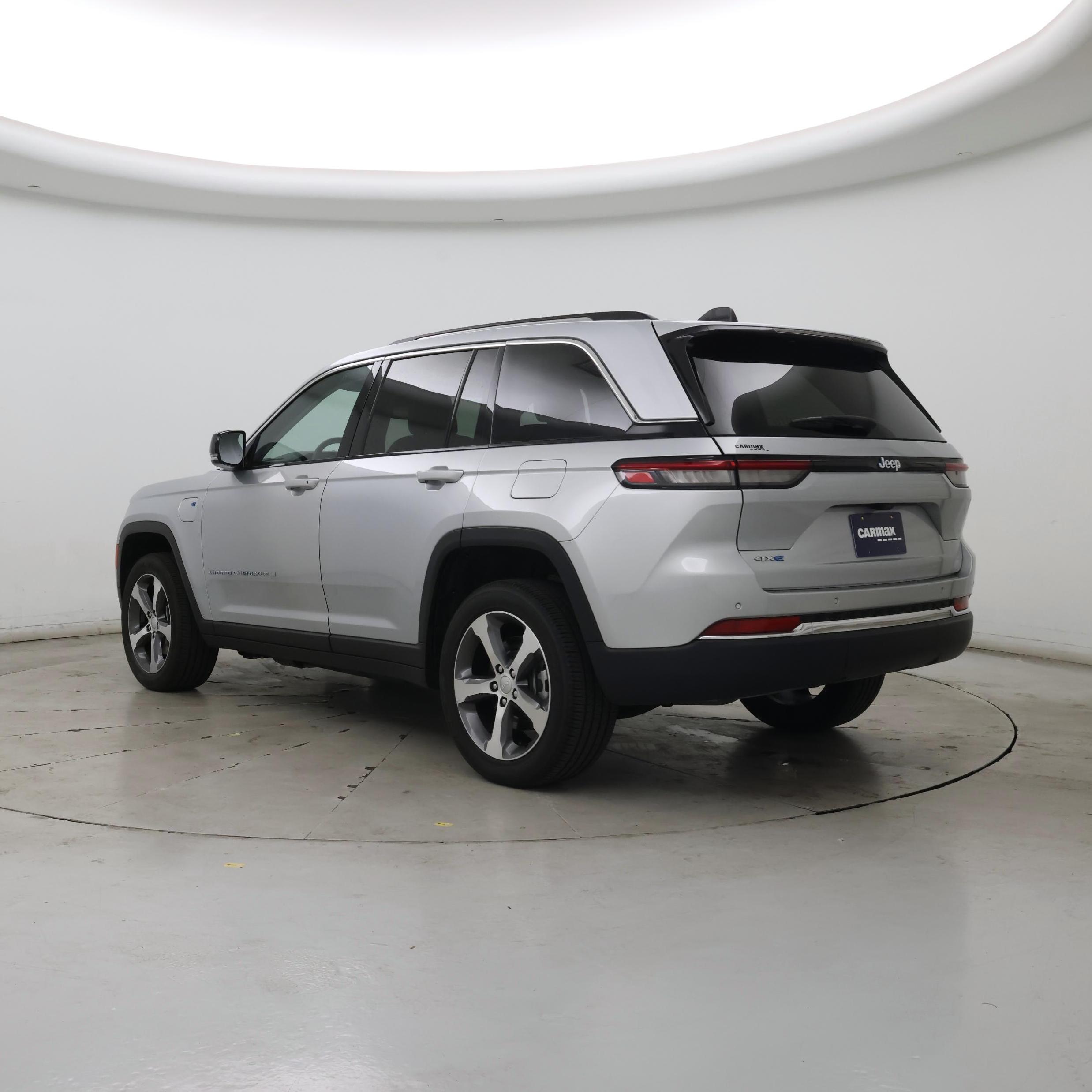 Thumbnail: 2023 Jeep Grand Cherokee - 2
