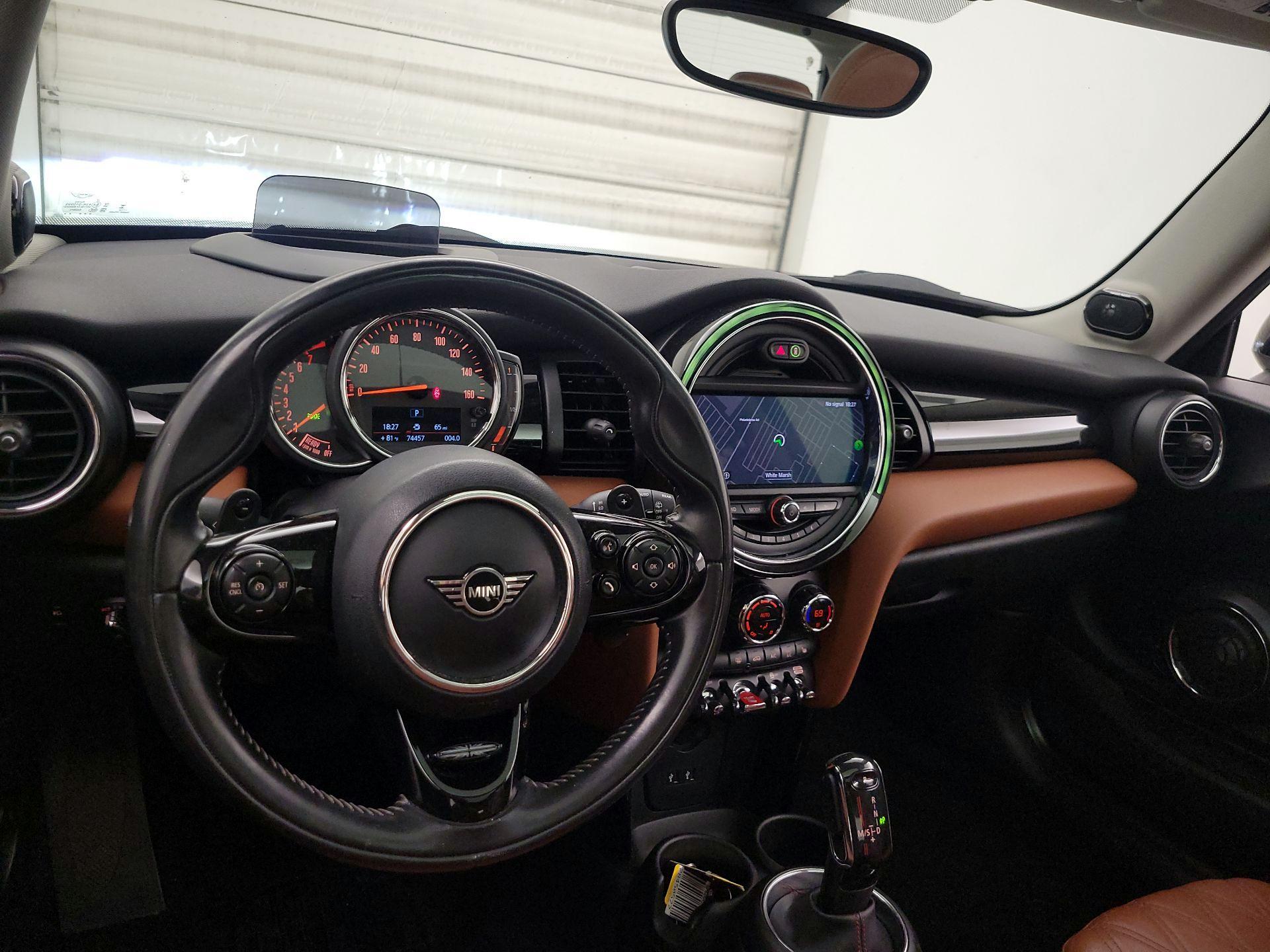 Thumbnail: 2020 MINI Cooper Hardtop - 9