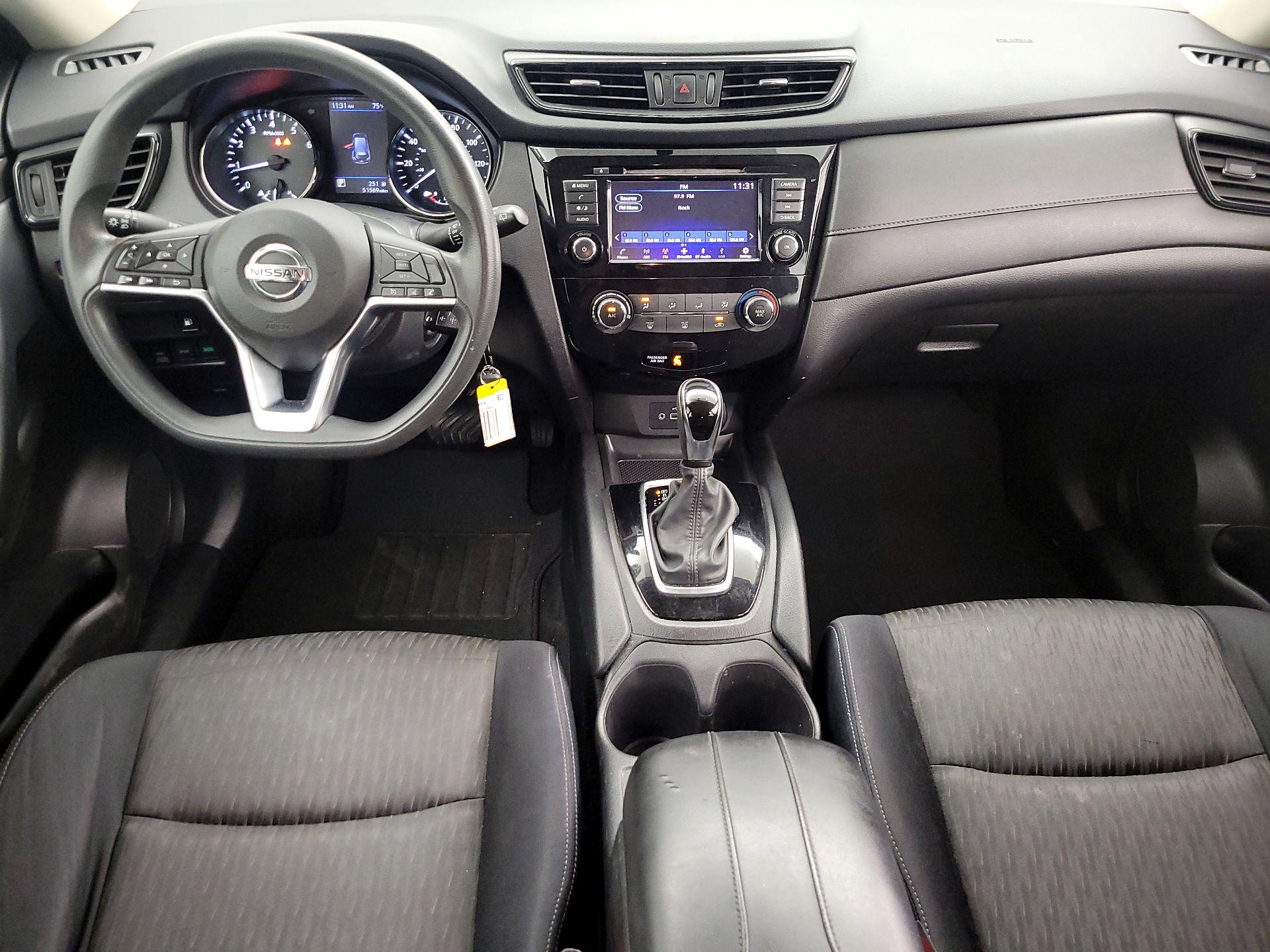 Thumbnail: 2018 Nissan Rogue - 9