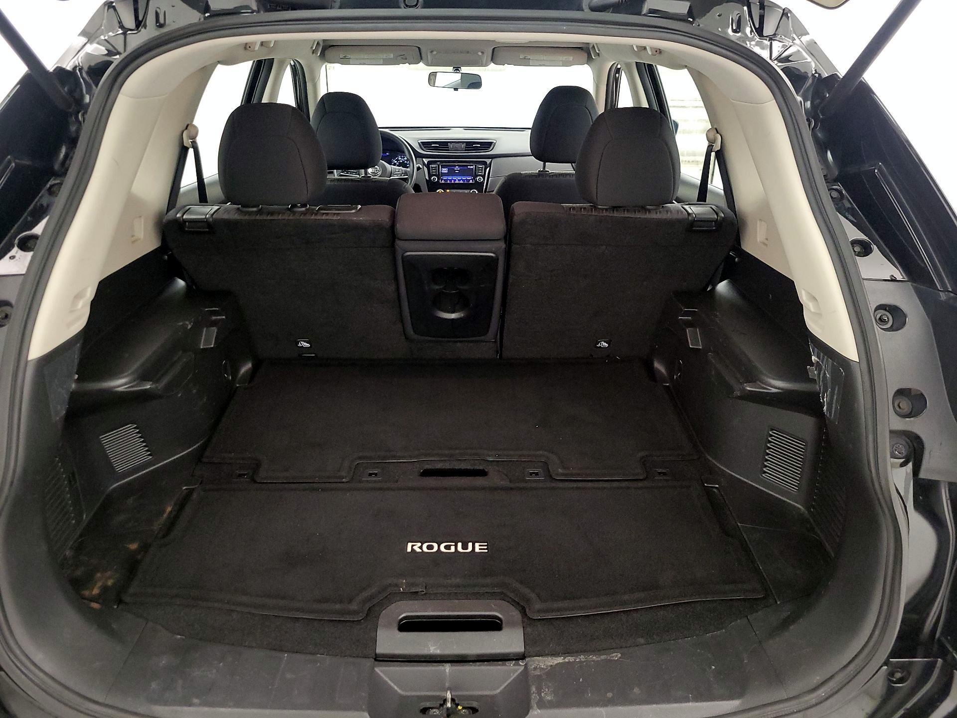 Thumbnail: 2018 Nissan Rogue - 20