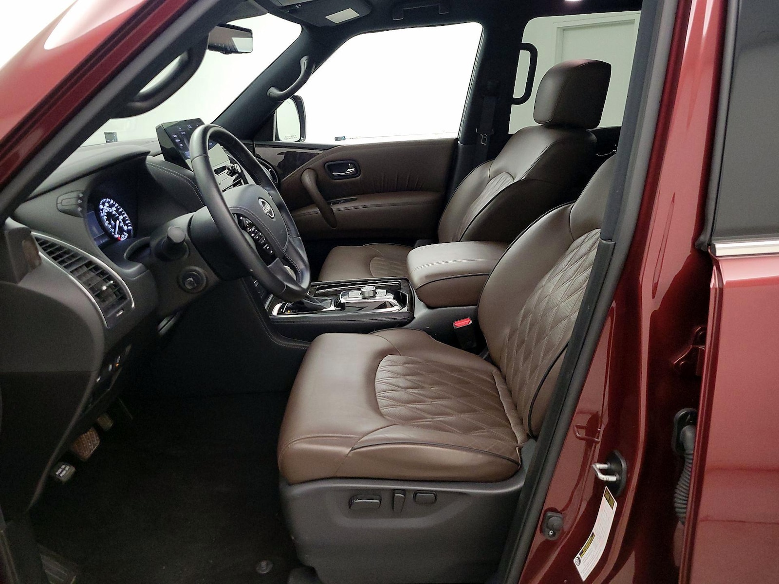 2023 Nissan Armada Platinum - Photo 12