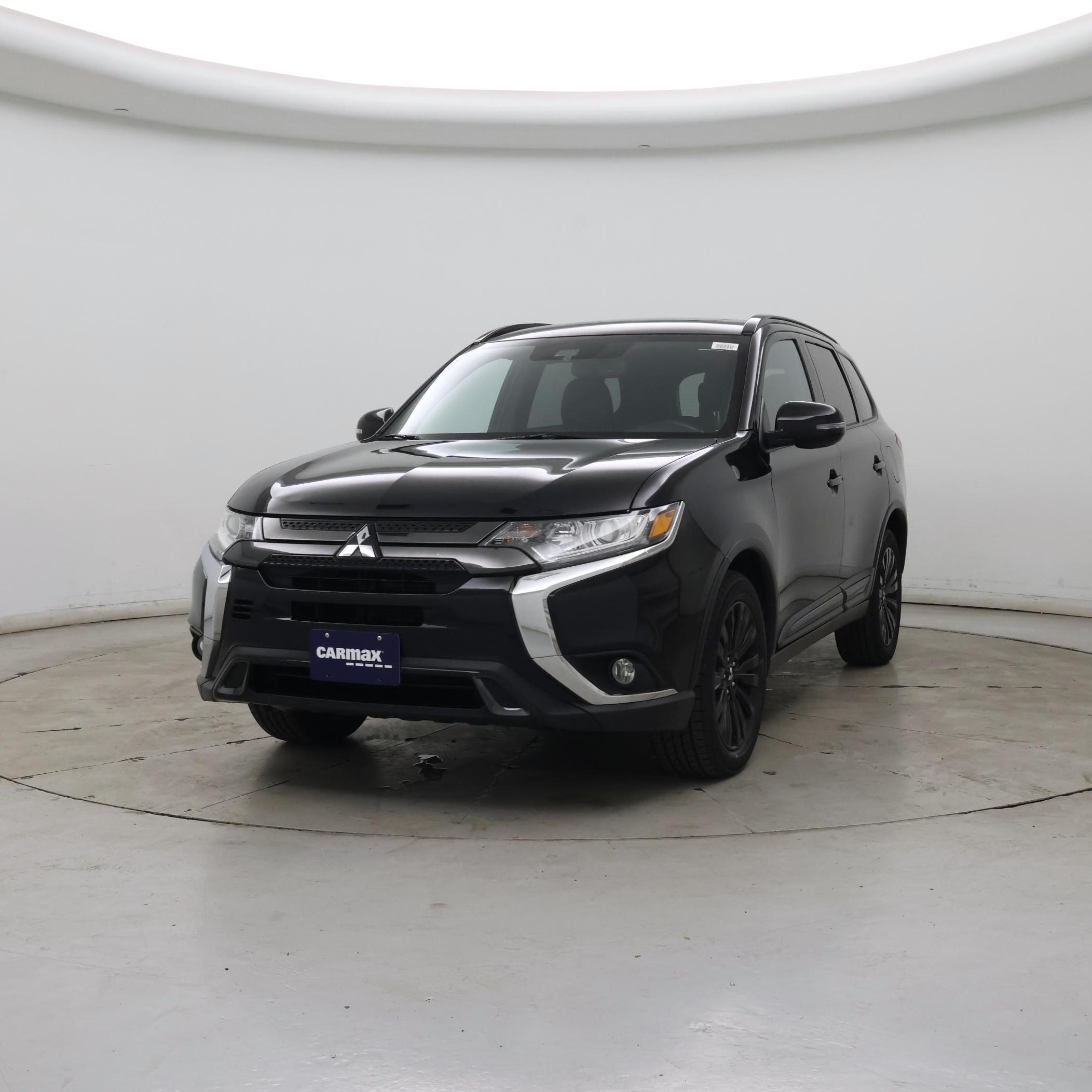 Thumbnail: 2020 Mitsubishi Outlander - 4