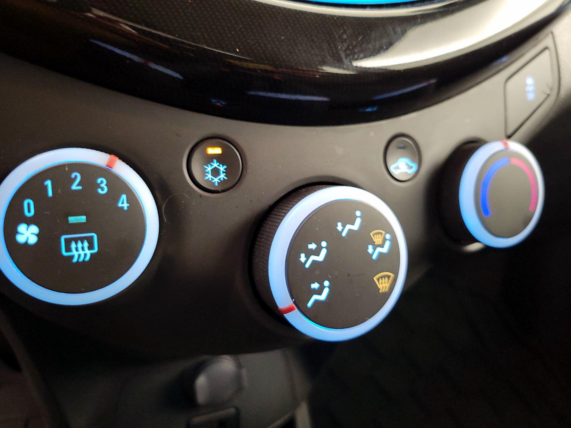 Thumbnail: 2014 Chevrolet Spark - 14