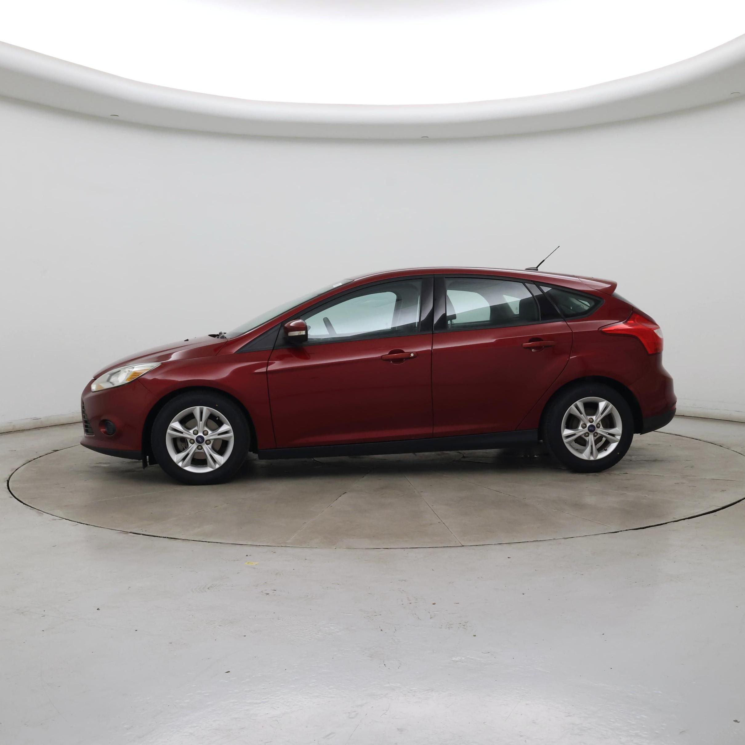 Thumbnail: 2014 Ford Focus - 3