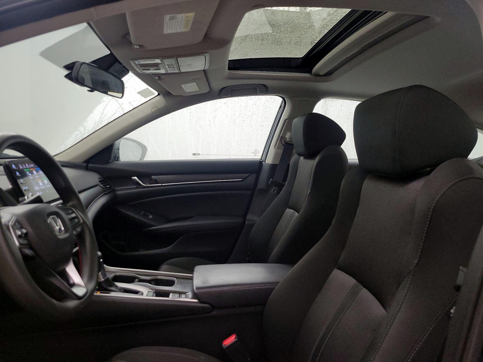 Thumbnail: 2018 Honda Accord - 19