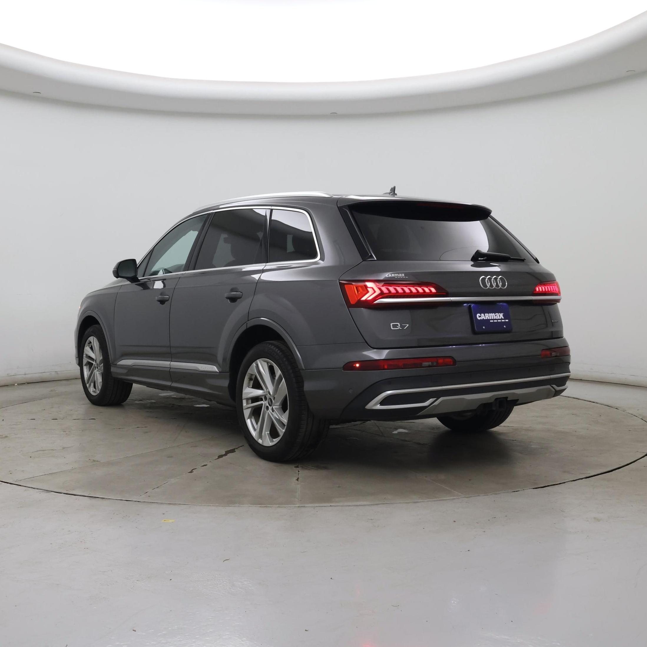 Thumbnail: 2021 Audi Q7 - 2