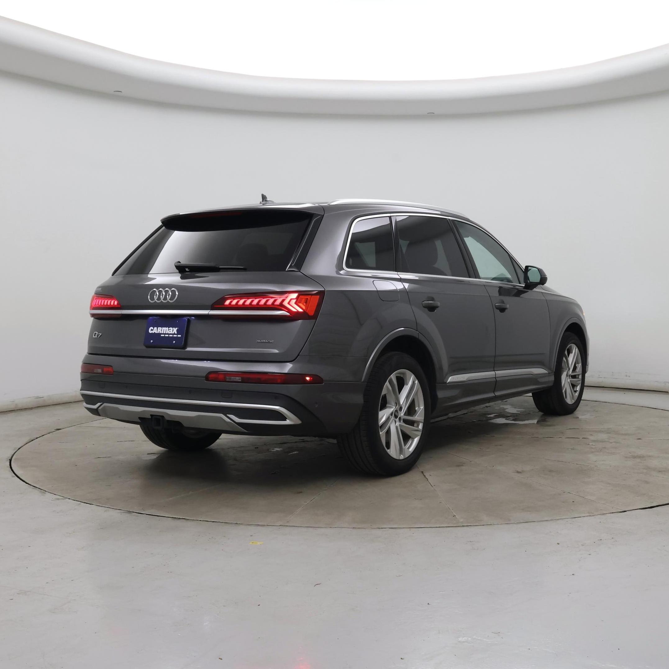 Thumbnail: 2021 Audi Q7 - 8