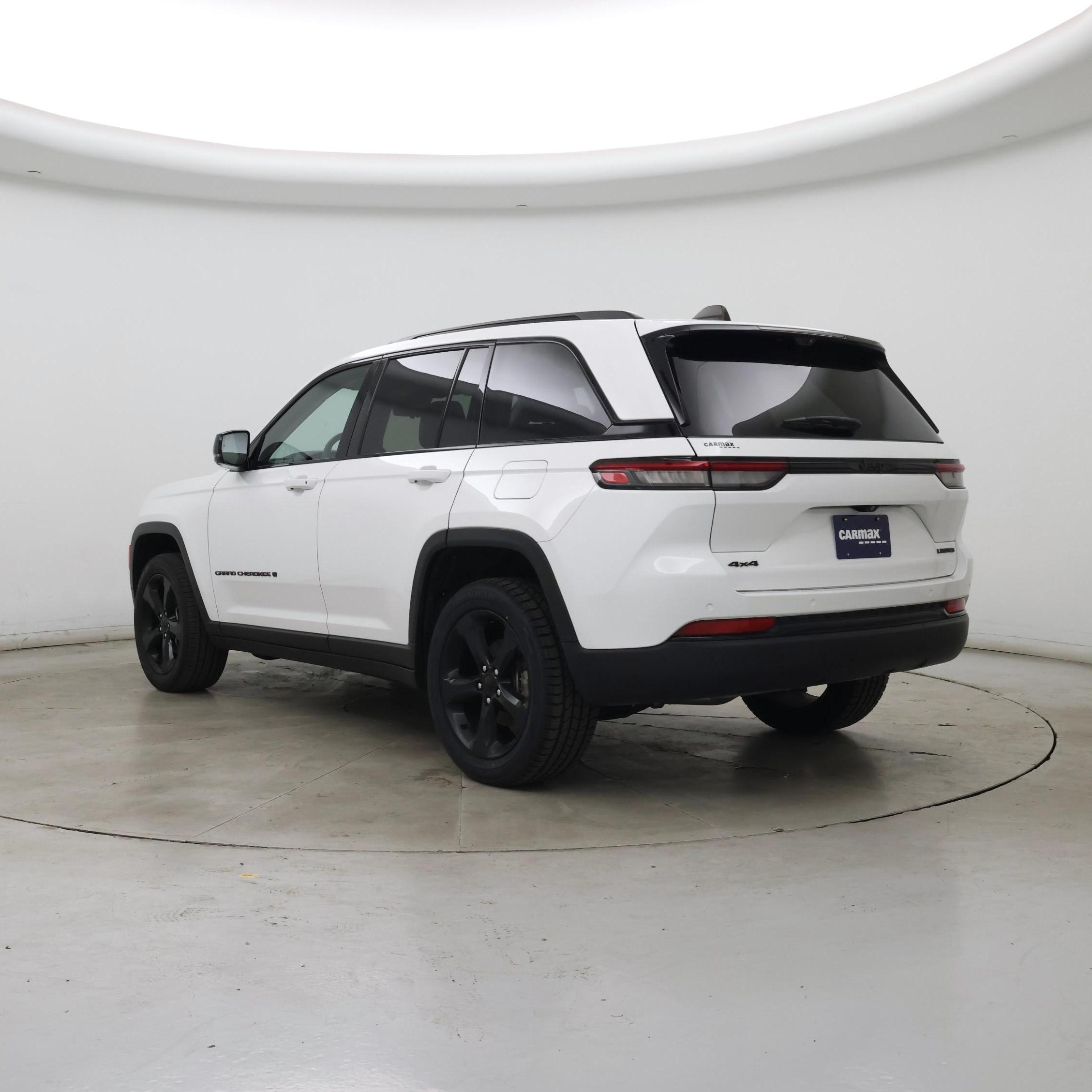 Thumbnail: 2023 Jeep Grand Cherokee - 2