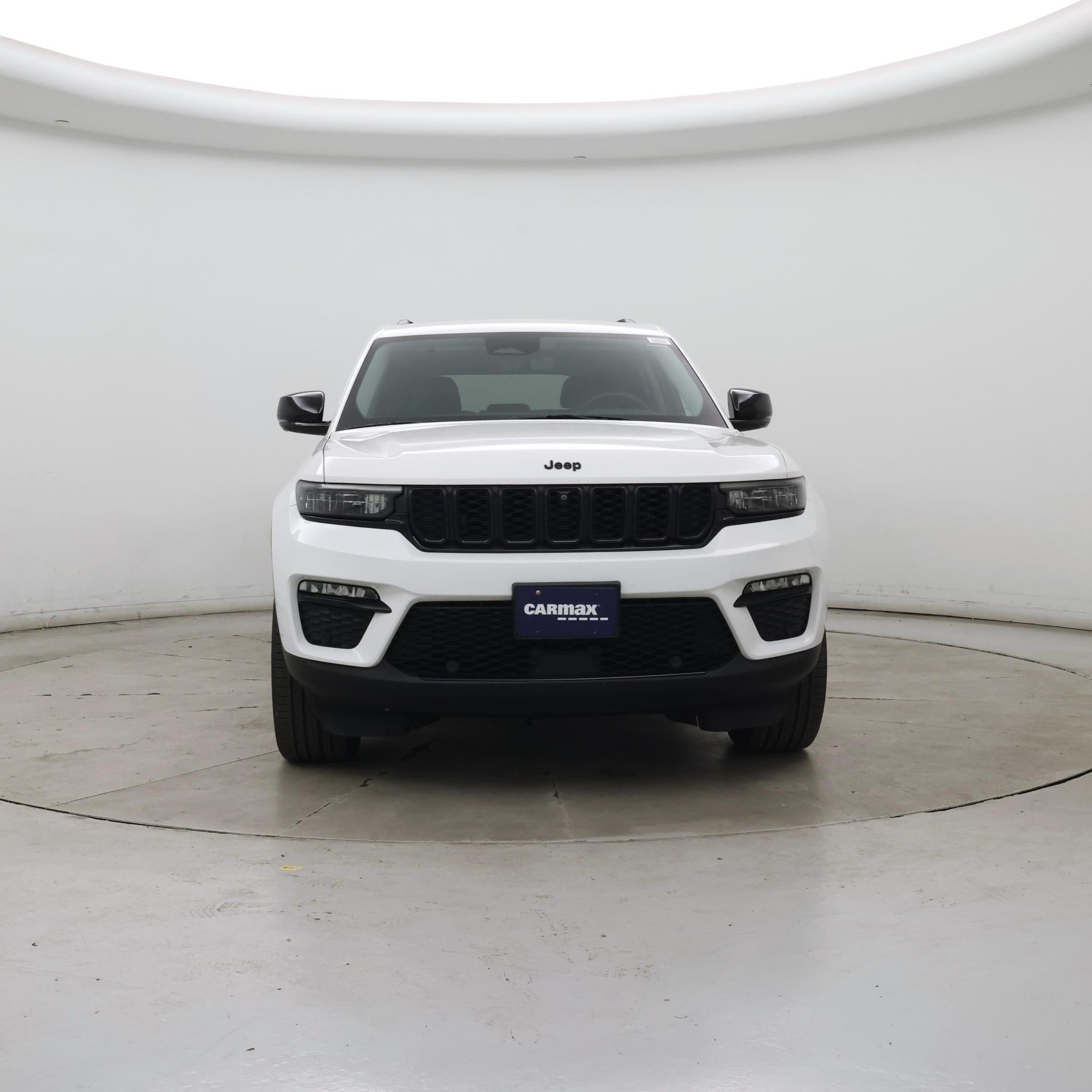 Thumbnail: 2023 Jeep Grand Cherokee - 5