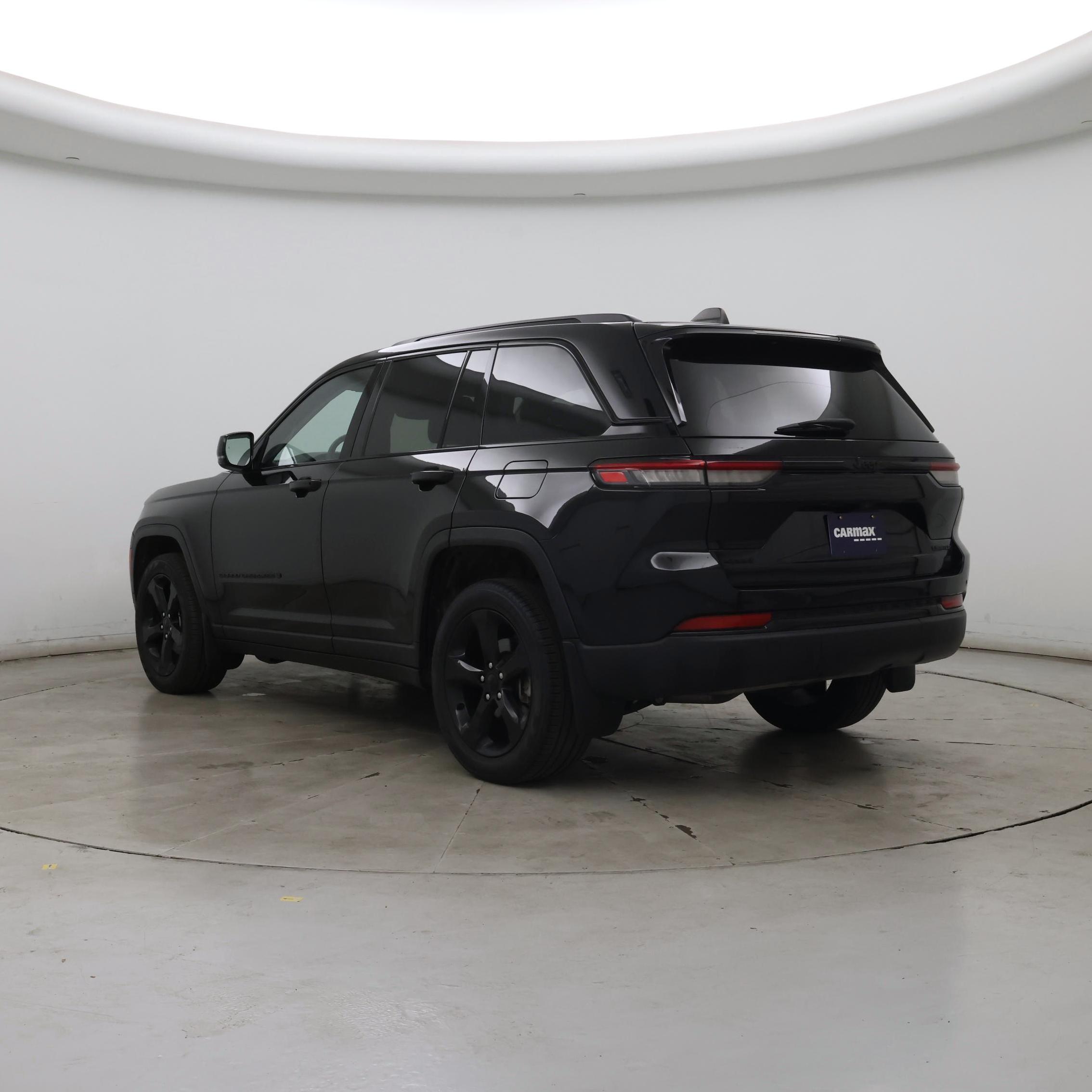 Thumbnail: 2023 Jeep Grand Cherokee - 2