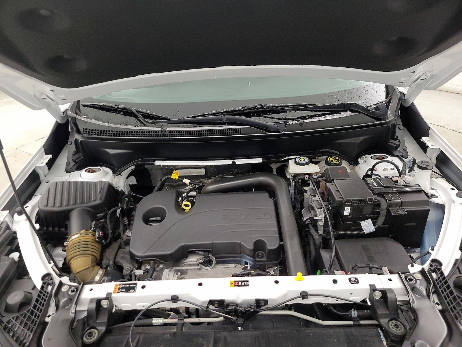 2023 GMC Terrain SLE - Photo 22