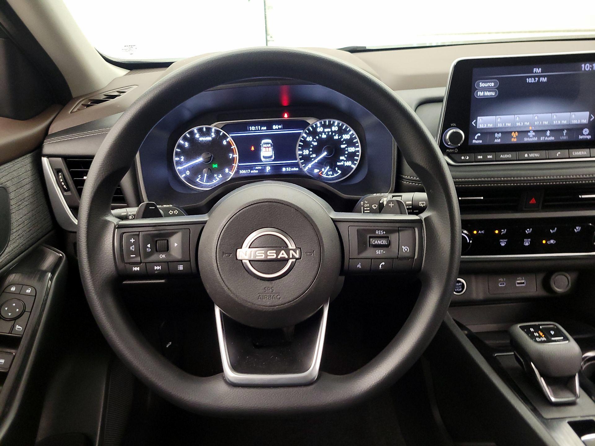 Thumbnail: 2023 Nissan Rogue - 10