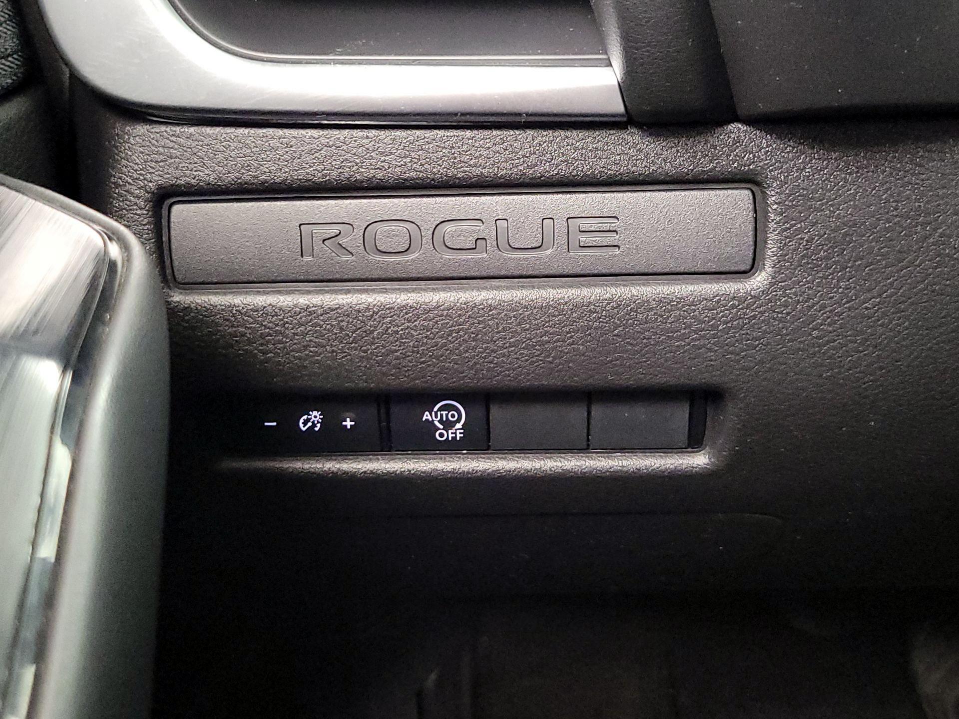 Thumbnail: 2023 Nissan Rogue - 13