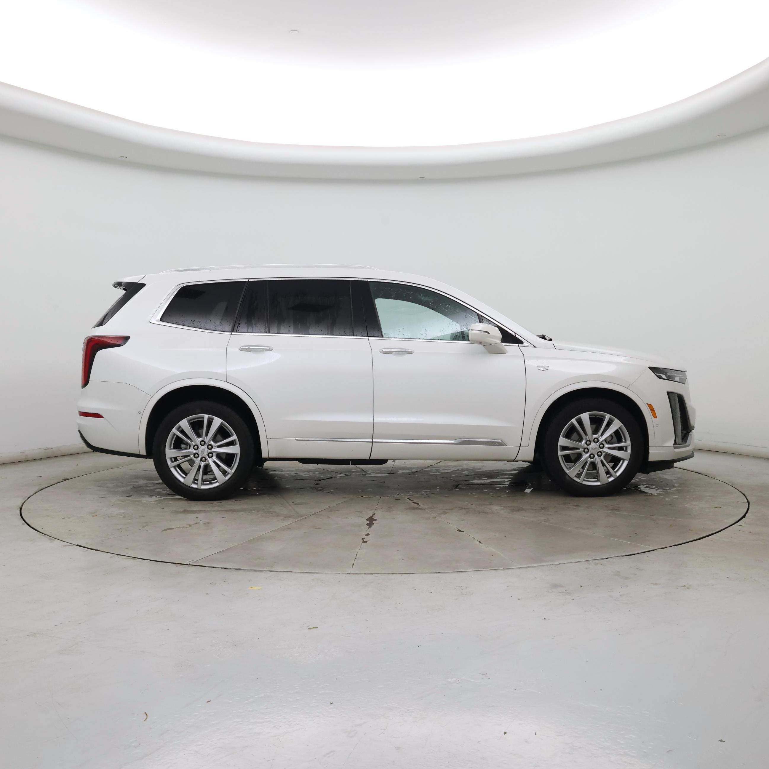 Thumbnail: 2020 Cadillac XT6 - 7