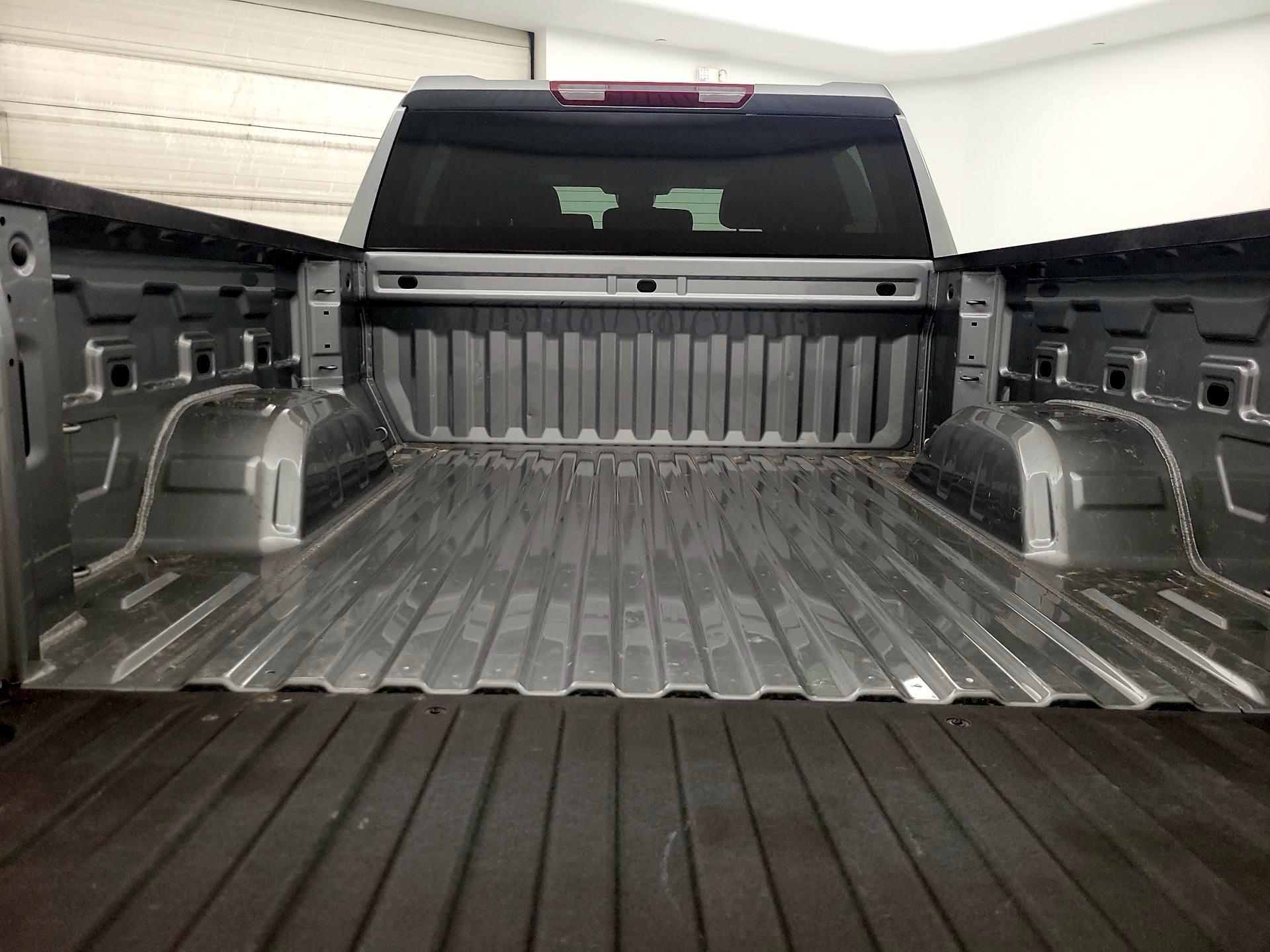 Thumbnail: 2024 Chevrolet Silverado 1500 - 20
